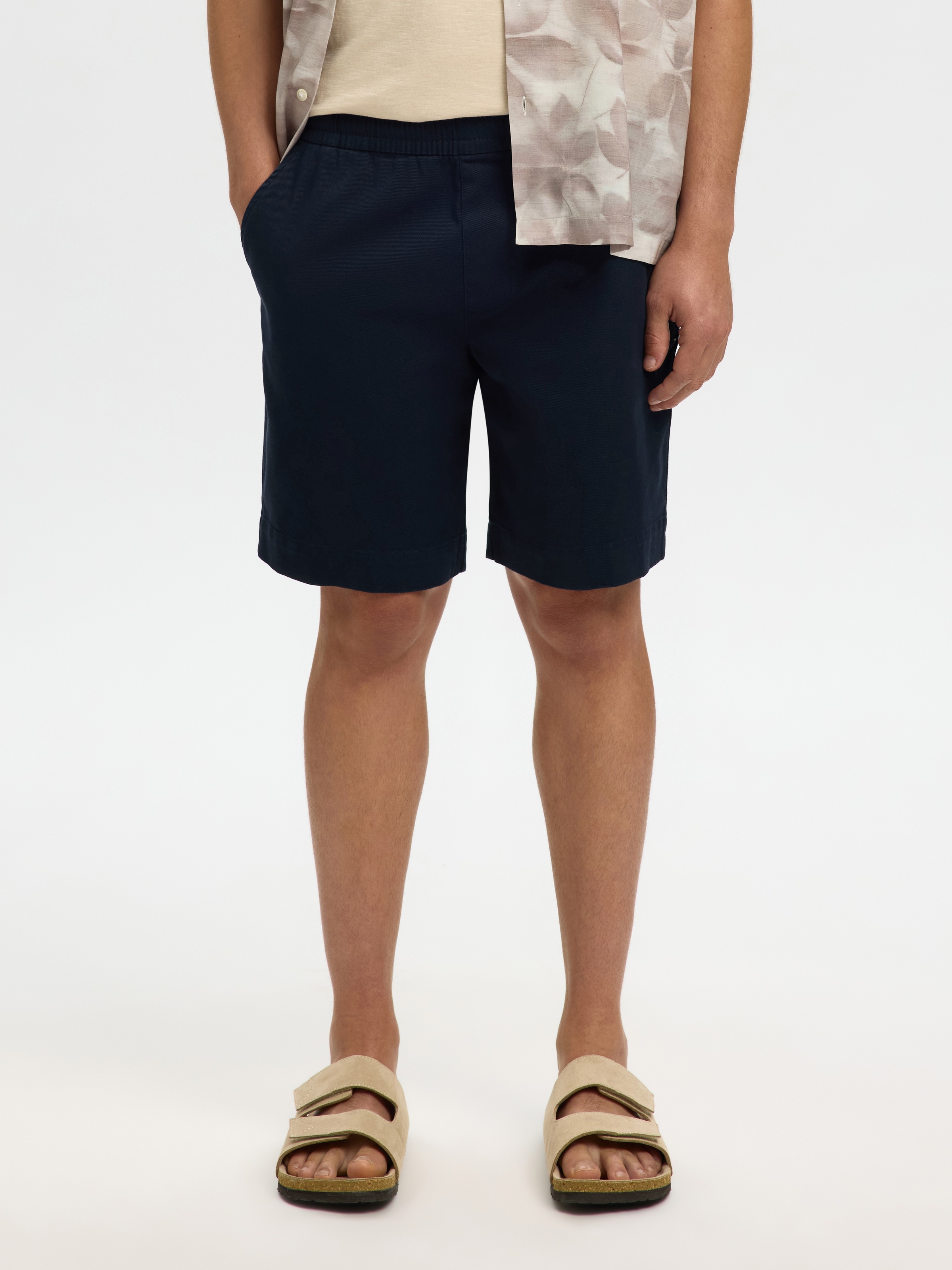 Image of SELECTED Shorts "SLHREGULAR-HARVEY SUMMER SHORTS NOOS"
