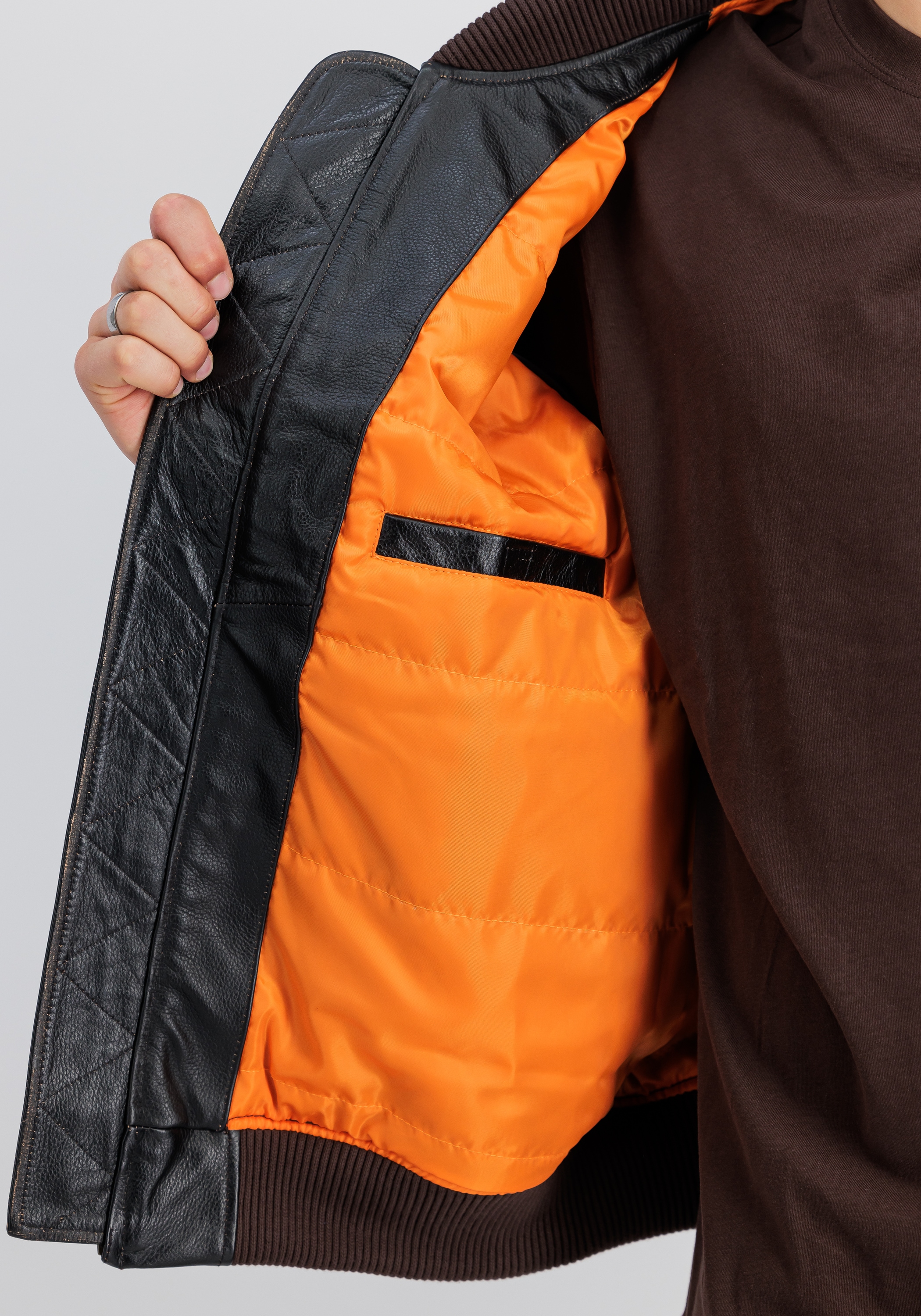 Alpha Industries Lederjacke »MA-1 Leather LF Lederjacke«
