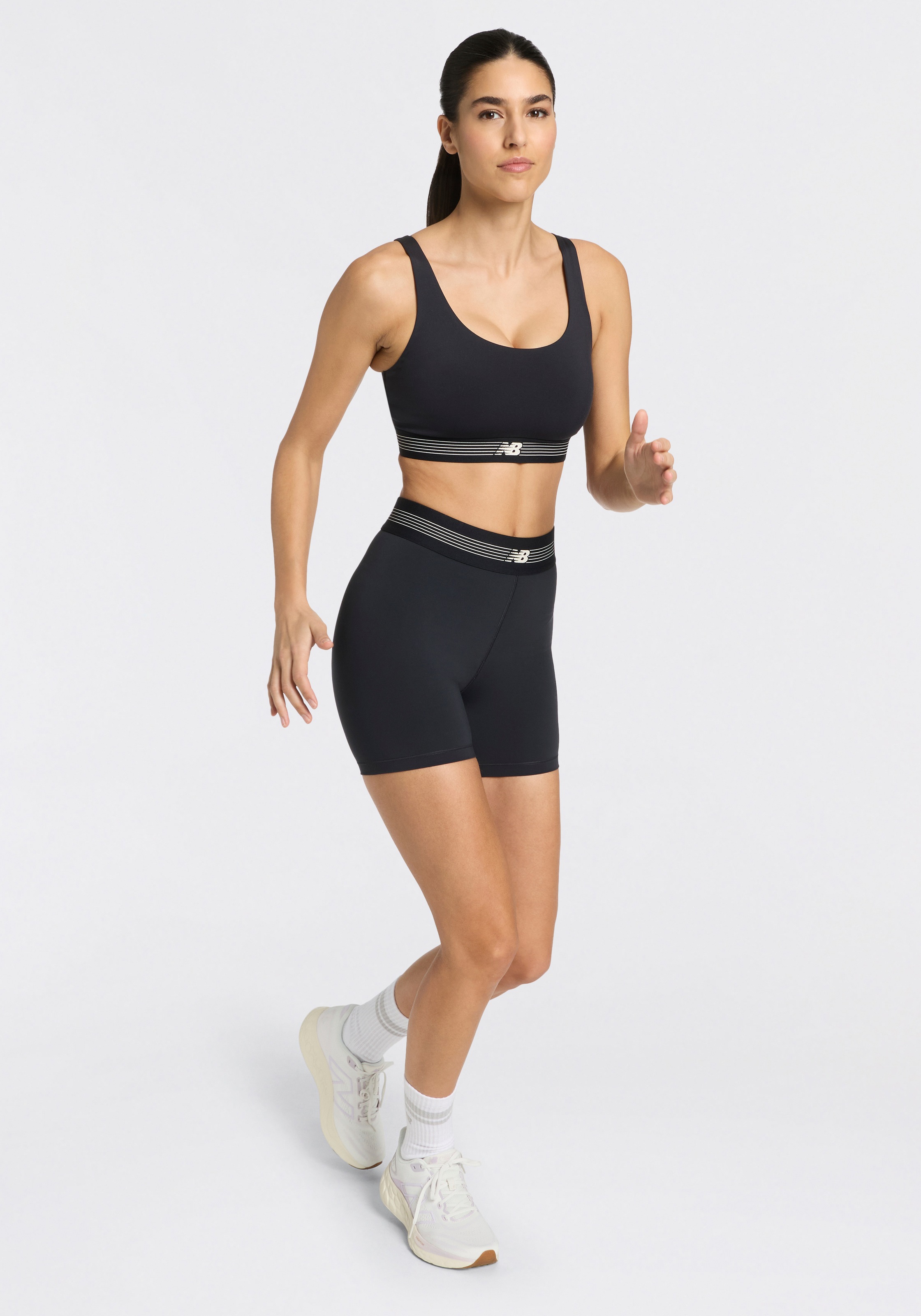 New Balance Sport-BH für dynamische Workouts, mittlere Unterstützung