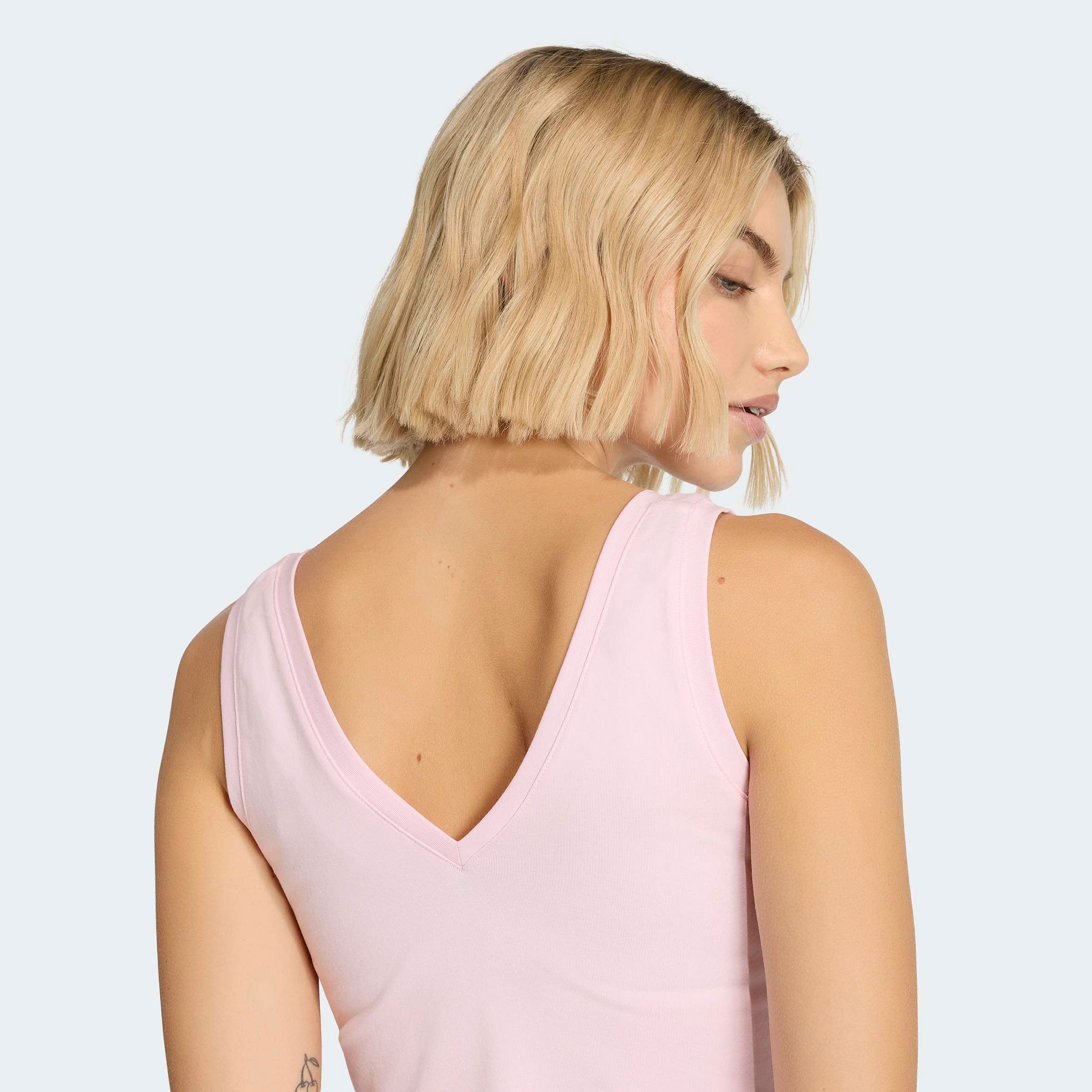 adidas Sportswear Tanktop »W SL SJ TK« schmale Passform, leichtes und luftiges Design
