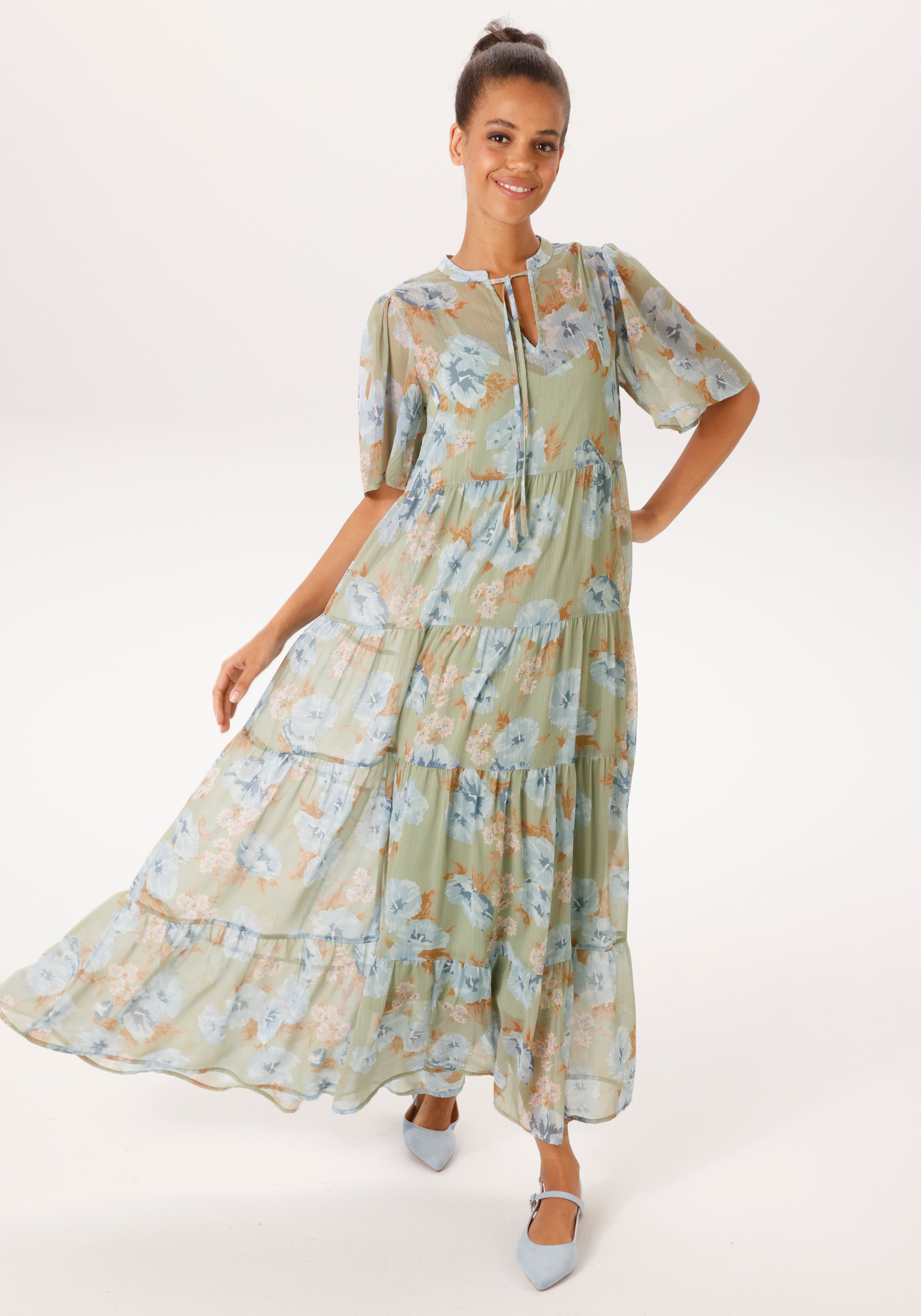 Aniston CASUAL Robe d'été mit pastellfarbenen Blumendruck - NEUE KOLLEKTION