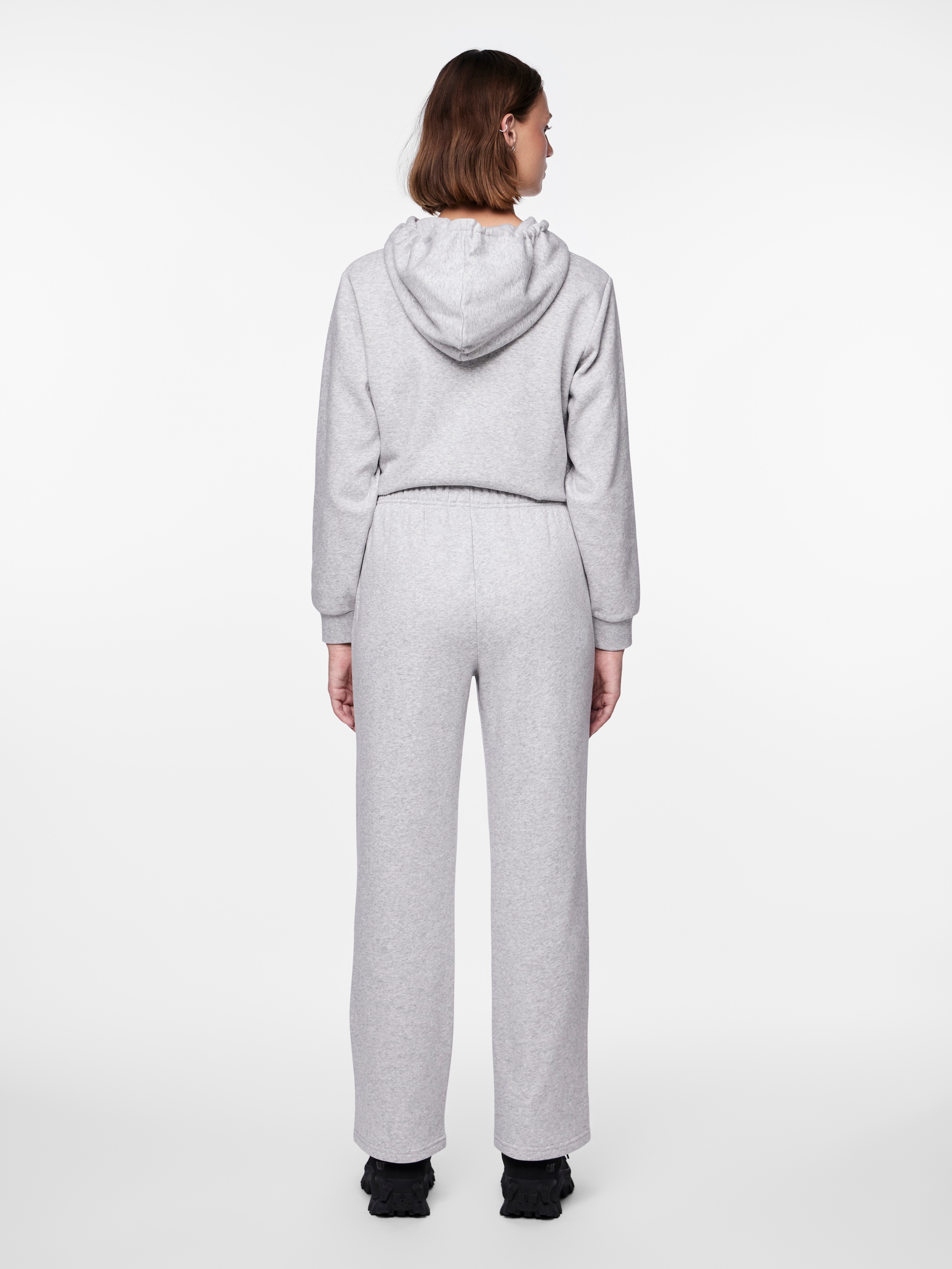 pieces Sweathose »PCCHILLI HW WIDE SWEAT PANTS NOOS BC«