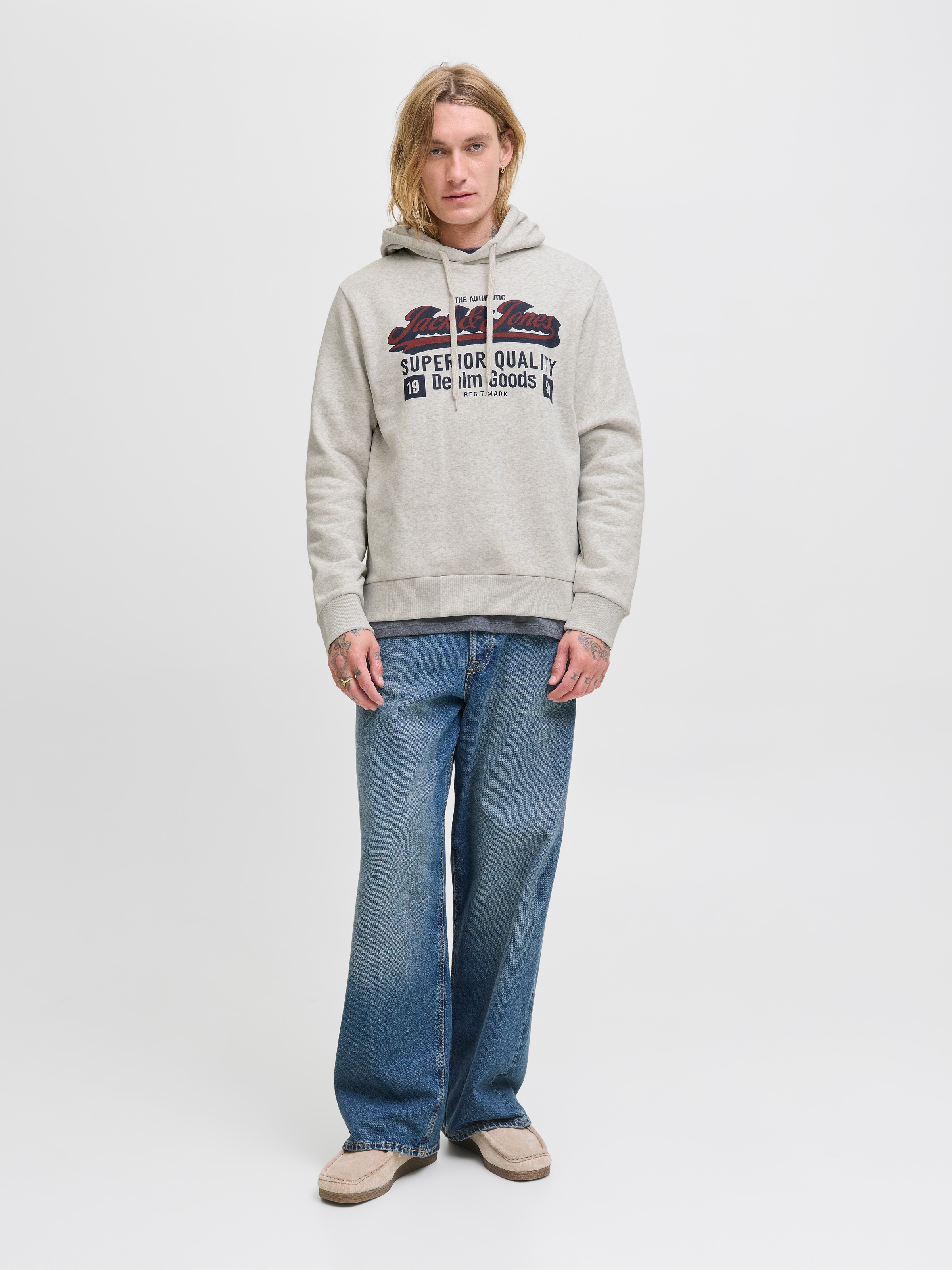 Jack & Jones Sweat à capuche »JJELOGO SWEAT HOOD 2 COL 25/26 NOOS«, mit stylischem Print
