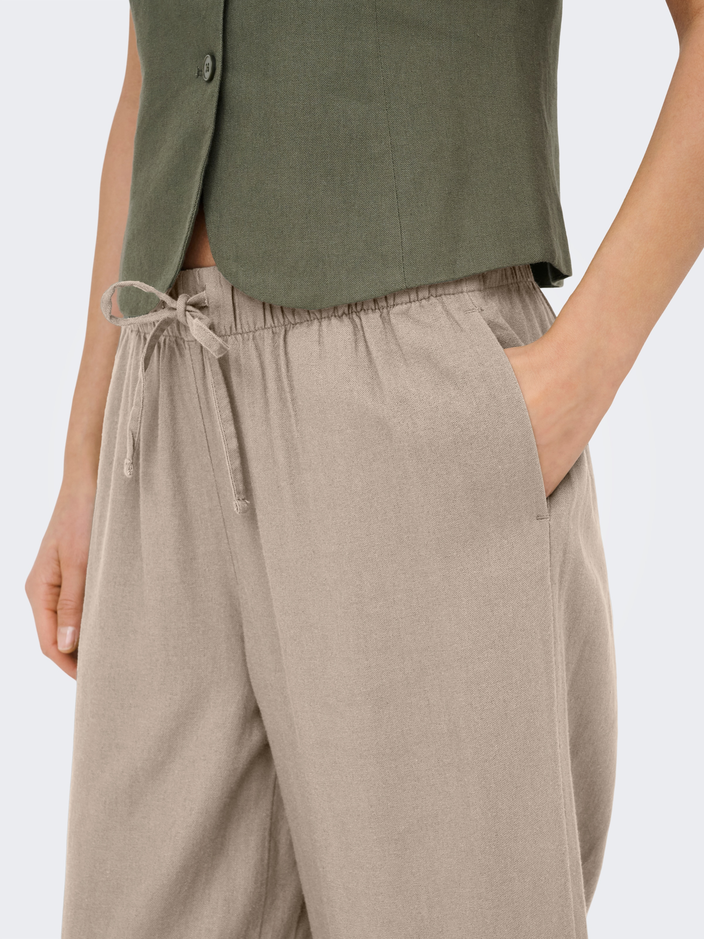 ONLY Jupe-culotte »ONLGOA MW LIN BL PULL-UP CULOTTE CC PNT«  mit Leinen