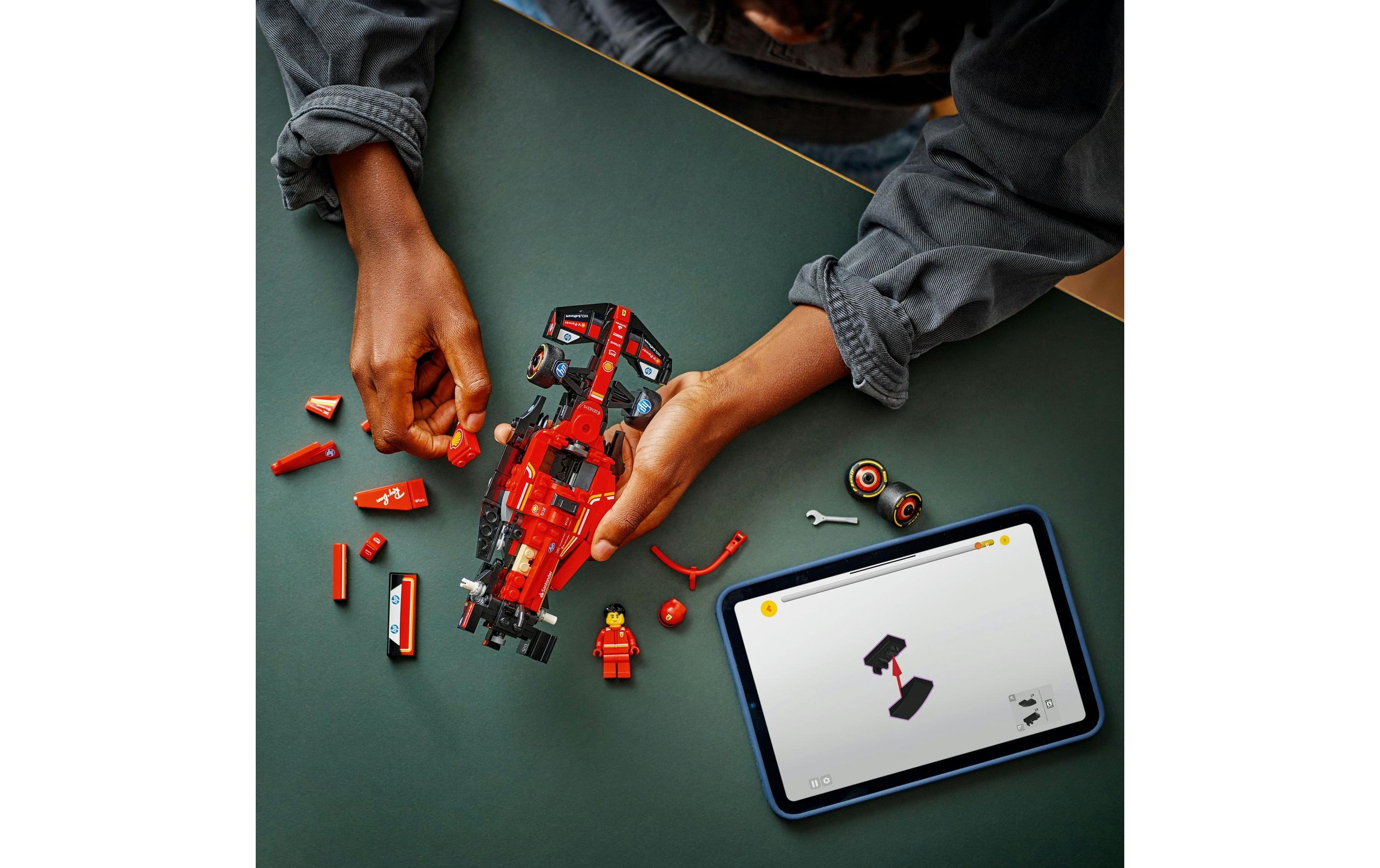 LEGO® Spielbausteine »Speed Champions Ferrari SF-24 F1 Rennauto 77242«, (275 St.)