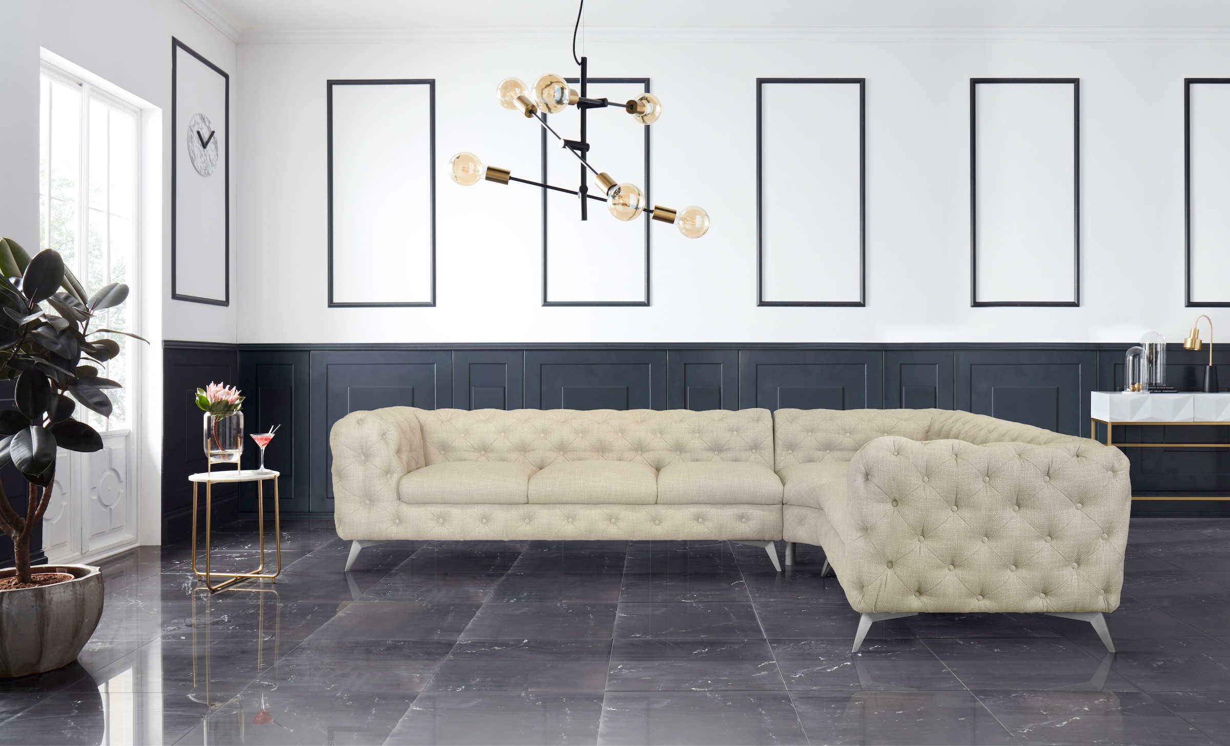 Leonique Chesterfield-Sofa »Ecksofa GLYNIS L-Form mit Wellenunterfederung, Masse B/T/H 323/264/75cm« aufwändige Knopfheftung, moderne Chesterfield Optik, Fussfarbe wählbar