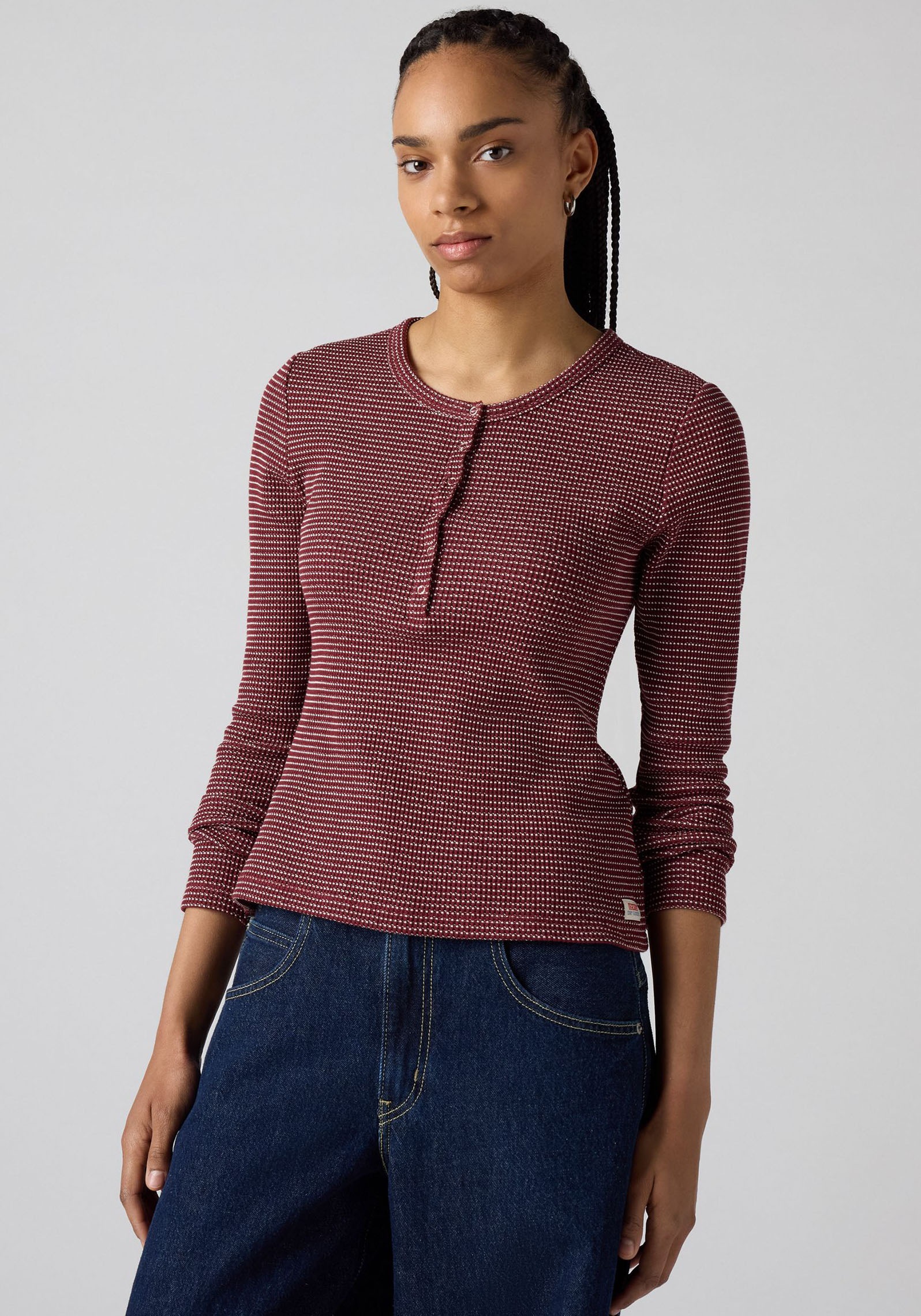 Levi's® Langarmshirt »DRY GOODS HENLEY«, Mit Waffelstruktur- Muster