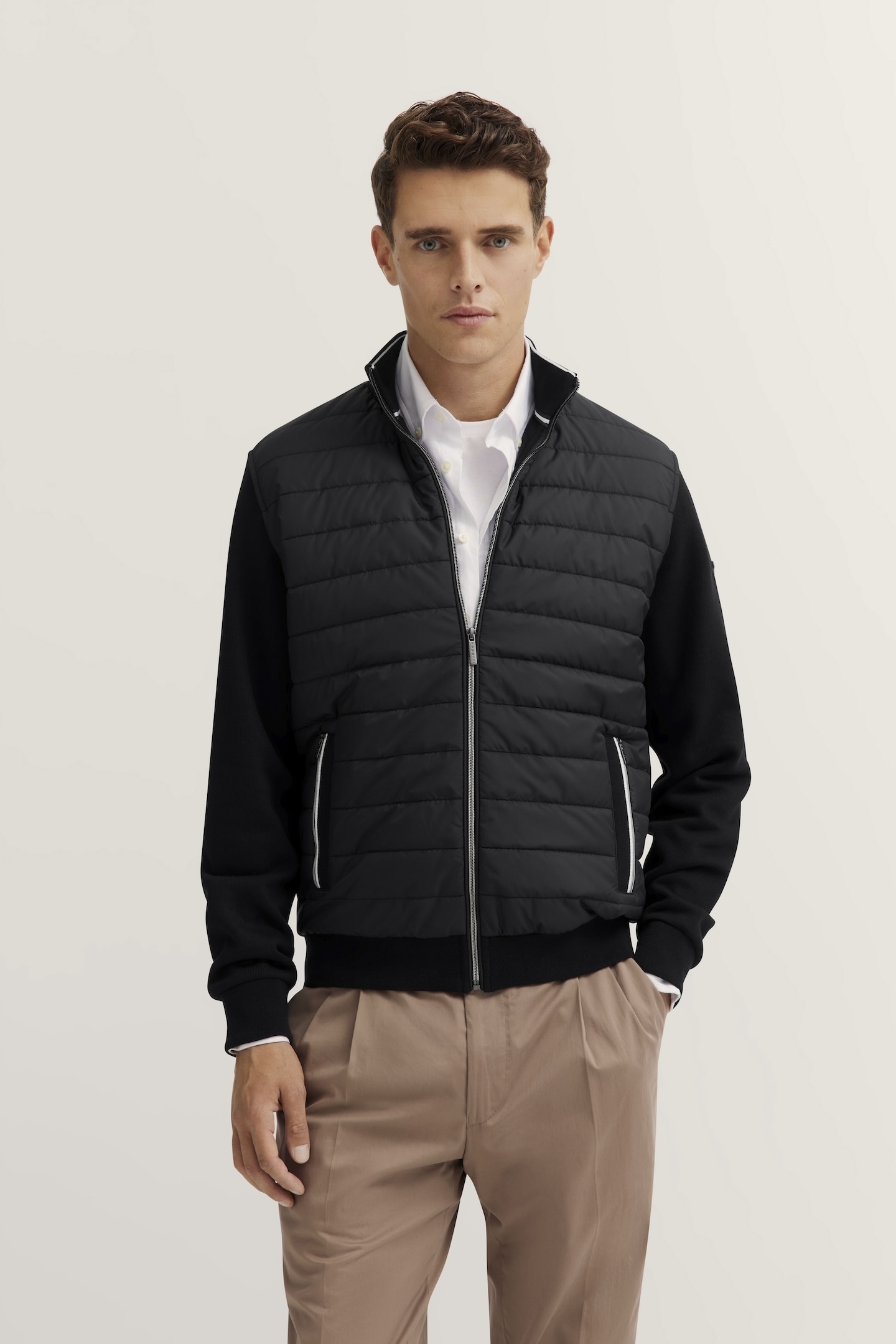 Image of bugatti Sweatjacke "Basic Essential" Modern Fit in Stepp-Optik