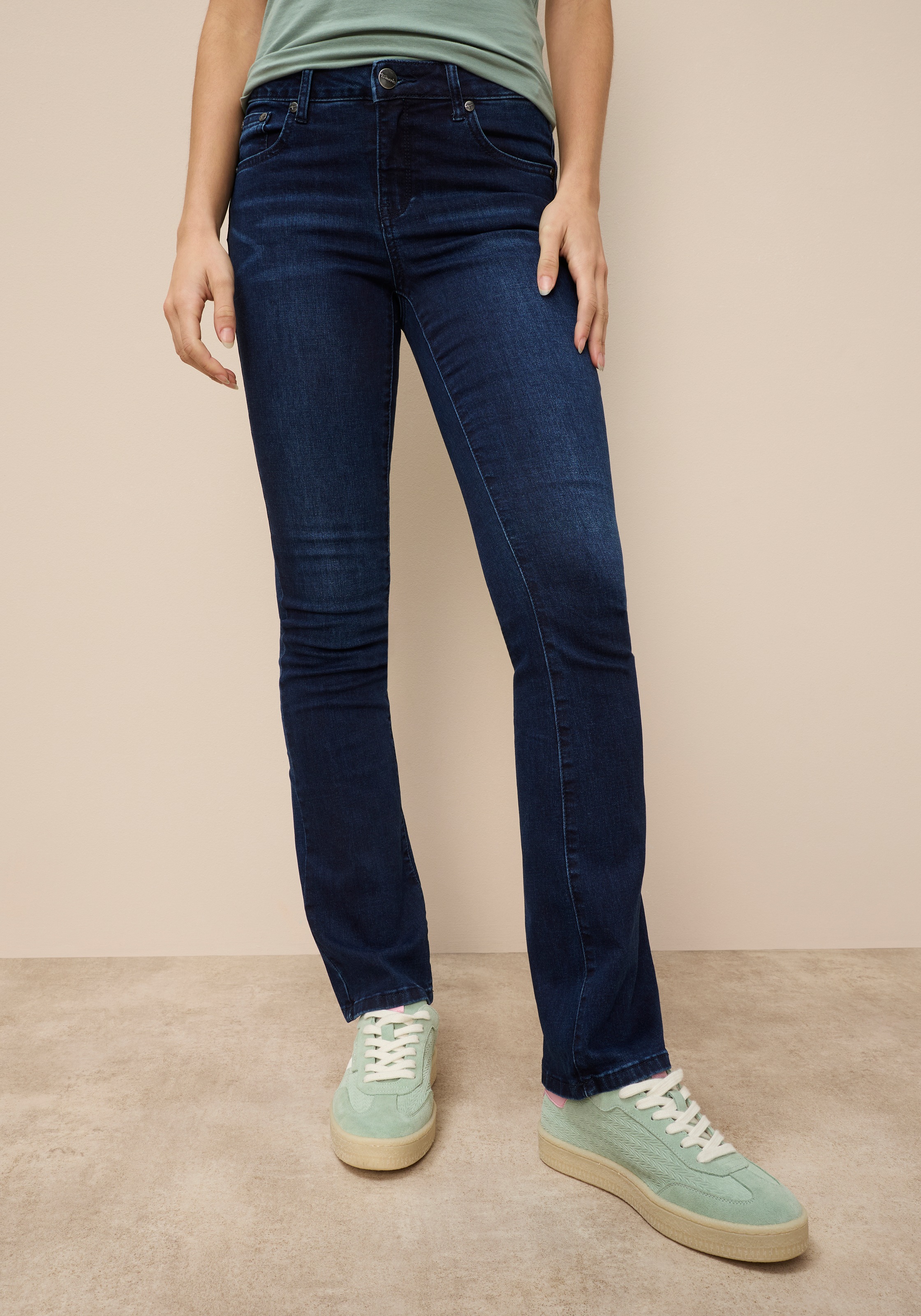 Image of Tamaris Bootcut-Jeans "mit lockerem Schnitt, aus fliessender Viskose-Qualität" normale Leibhöhe, Bootcut, mit ausgestelltem Bein