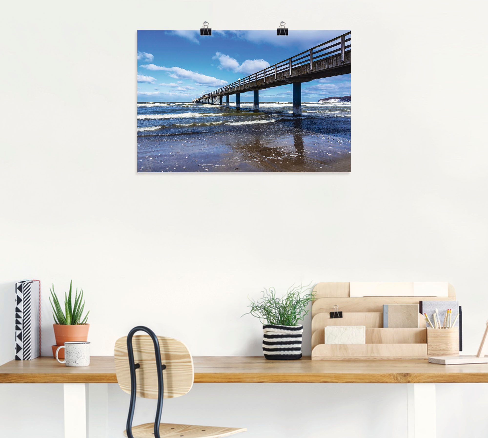 Artland Poster »Die Seebrücke in Zingst im Winter«, Brücken, (1 St.), als Alubild, Leinwandbild, Wandaufkleber oder Poster in versch. Grössen
