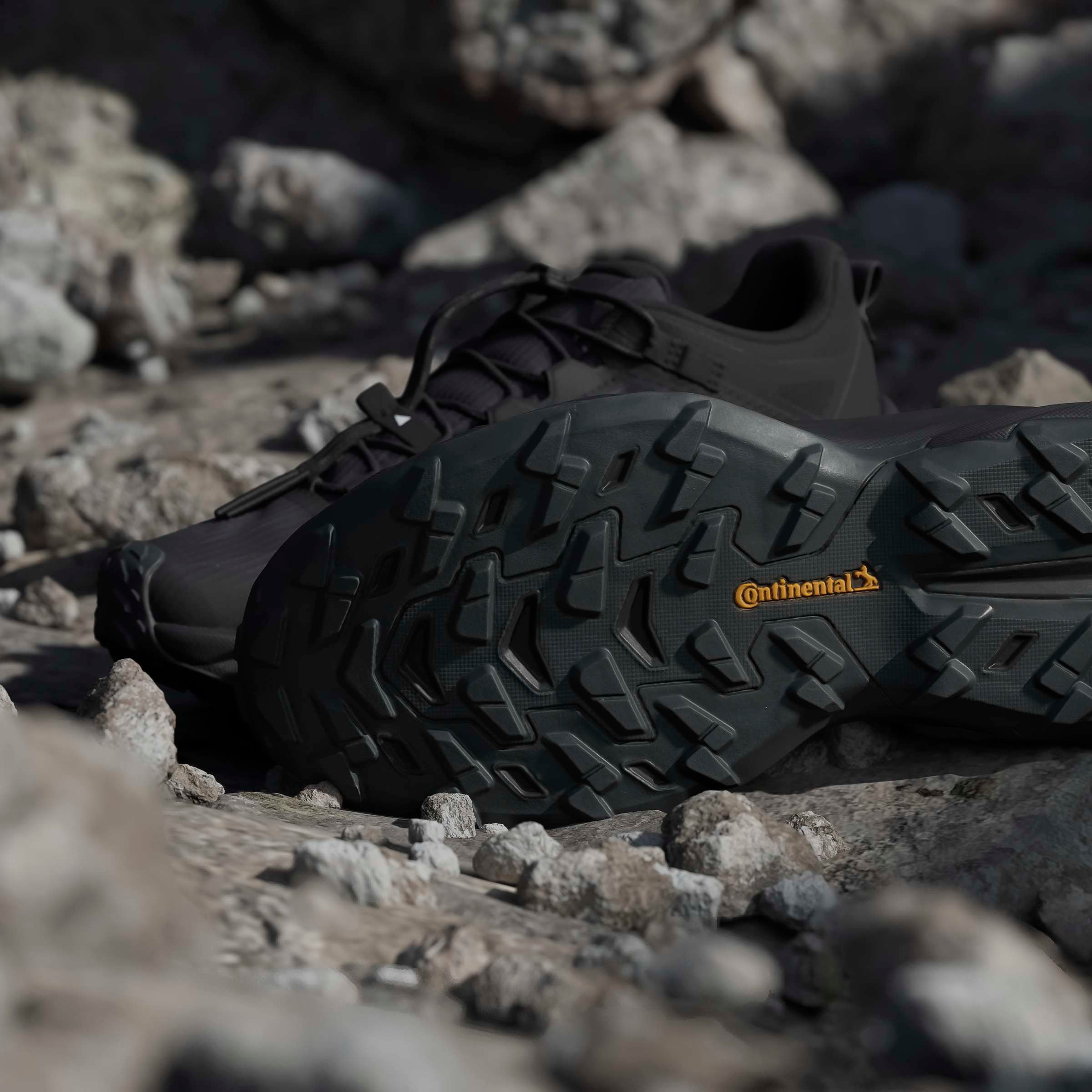 adidas TERREX Chaussure de randonnée »FREEHIKER SL GORE-TEX«  imperméable grâce à la membrane Gore-Tex