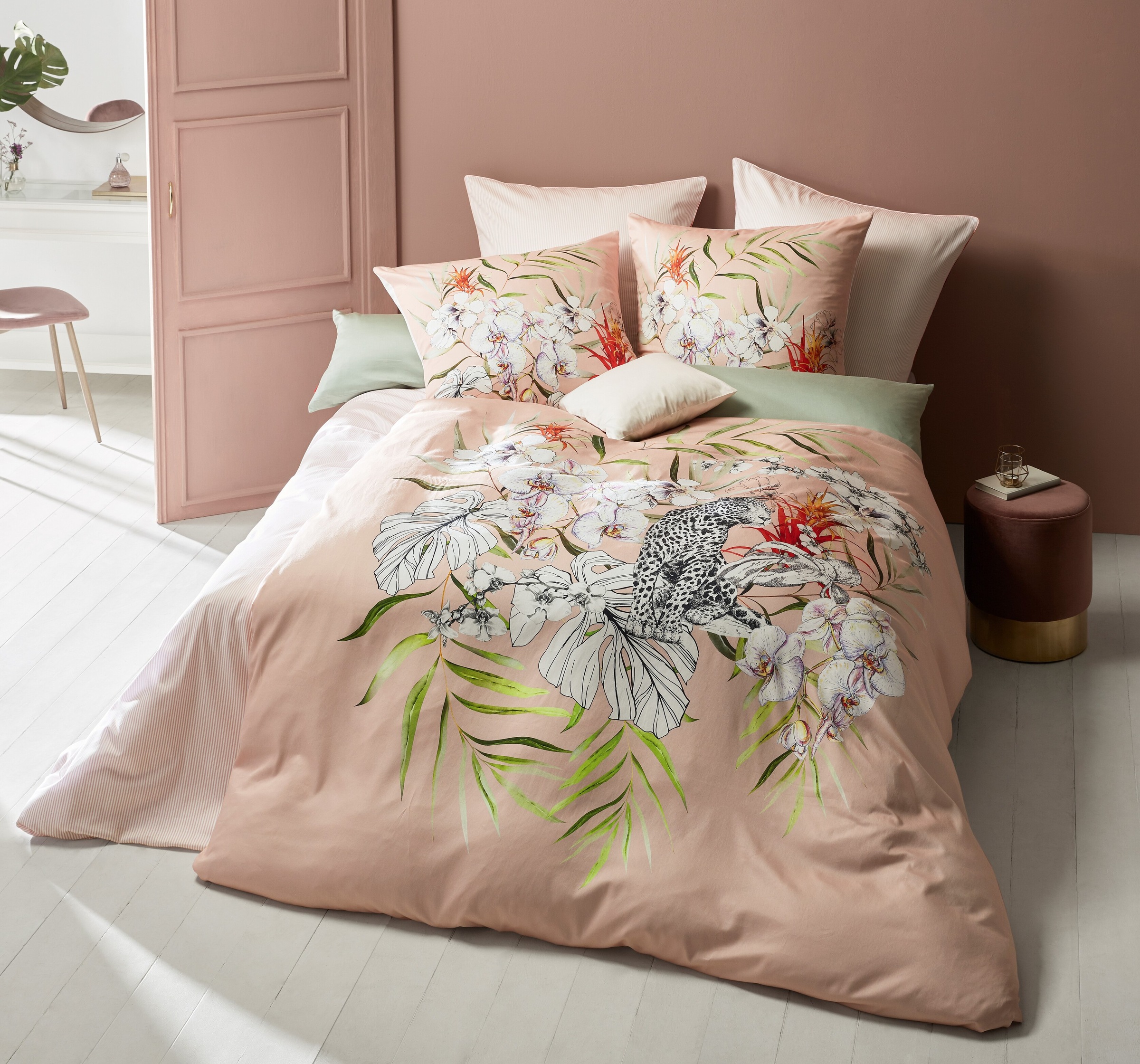 Image of fleuresse Wendebettwäsche »Bed Art S 4197 (2/3tlg.)«, (3 tlg.), Mako-Satin, mit royaler Raubkatze bei Ackermann Versand Schweiz