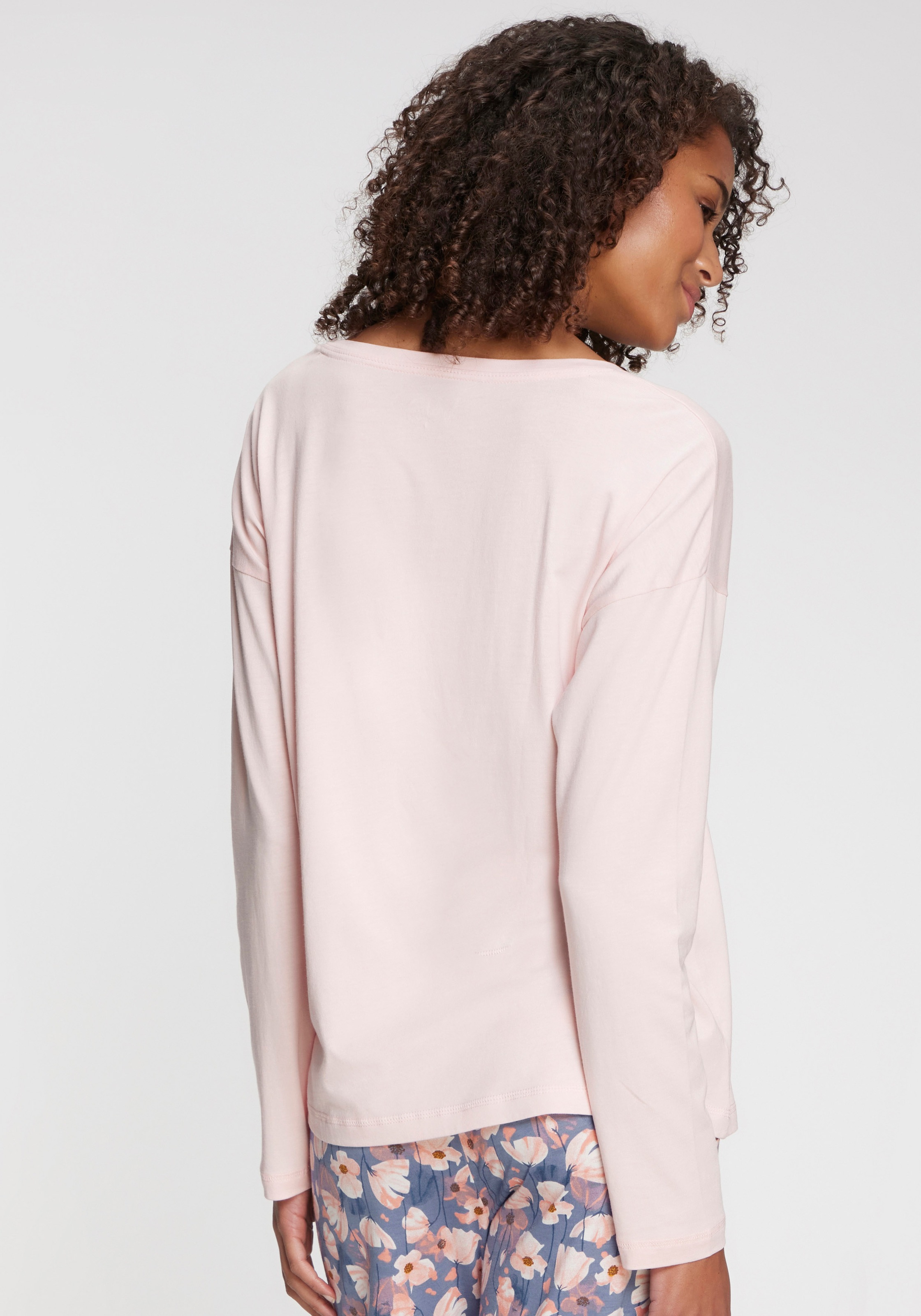 Vivance Dreams Longsleeve mit kleinem Frontprint