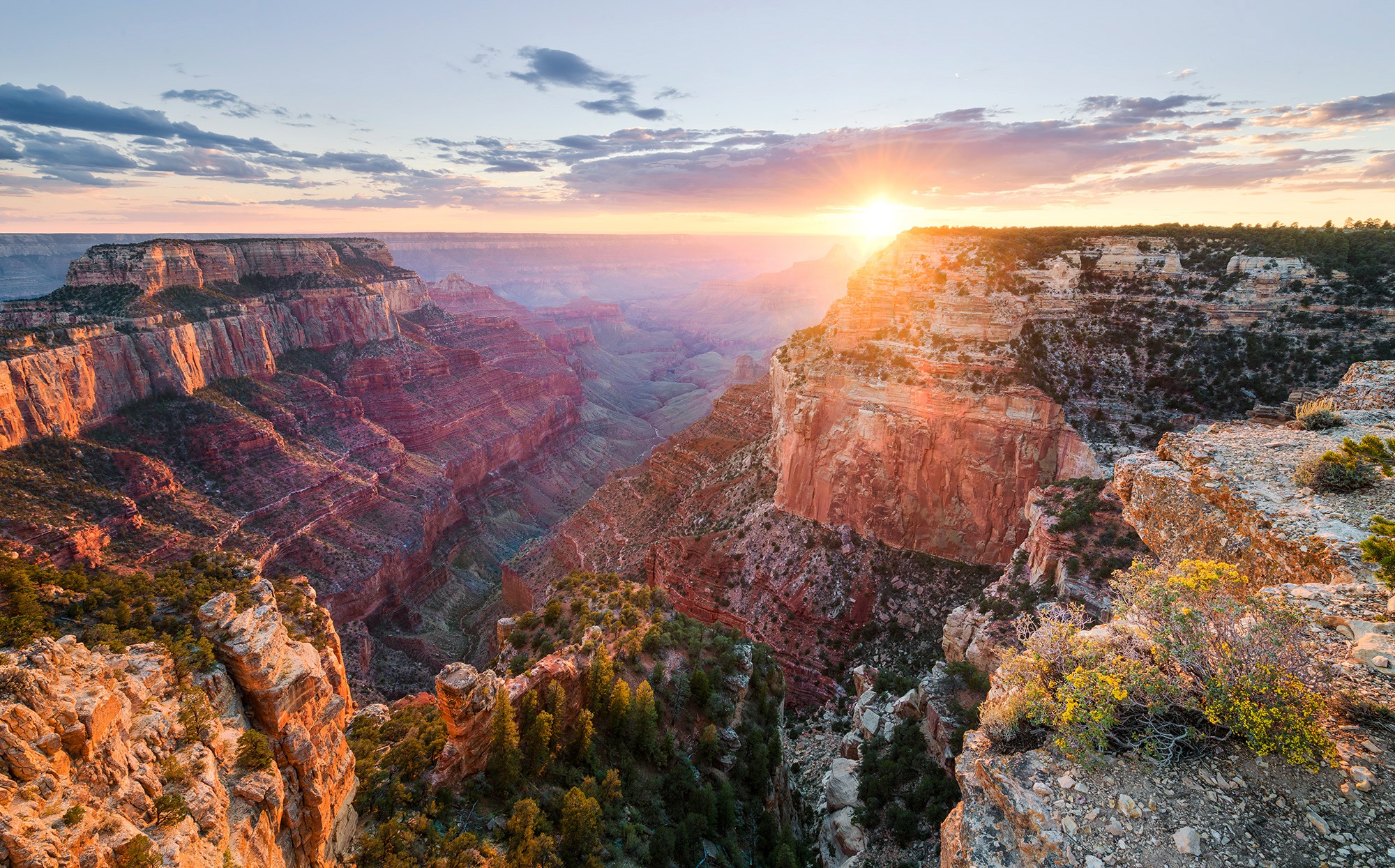 Image of Komar Fototapete »Imperial View«, mehrfarbig-natürlich-bedruckt bei Ackermann Versand Schweiz