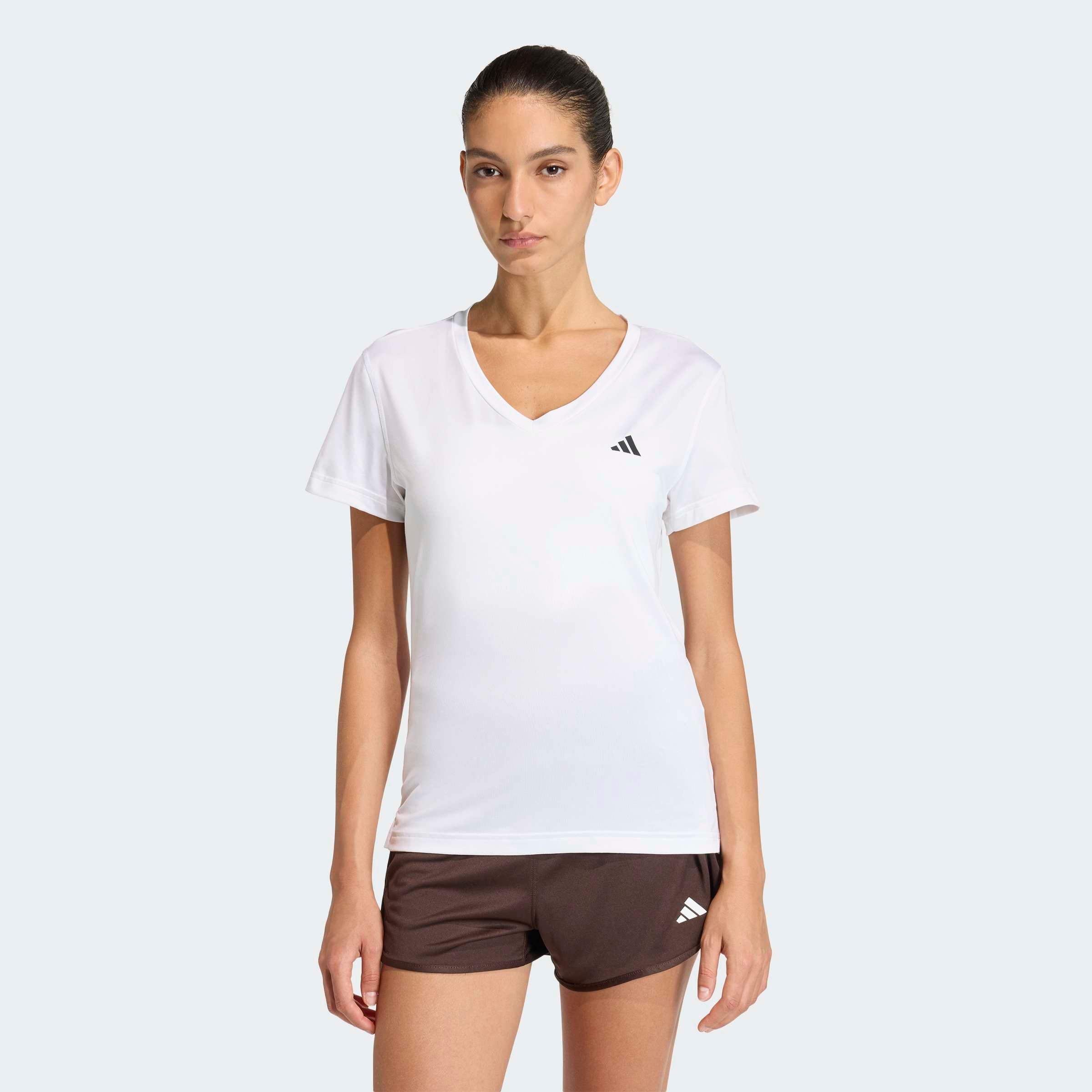 adidas Performance T-shirt »ADIDAS WORKOUT ESSENTIALS MIT V-AUSSCHNITT« avec col en V, sans fermeture