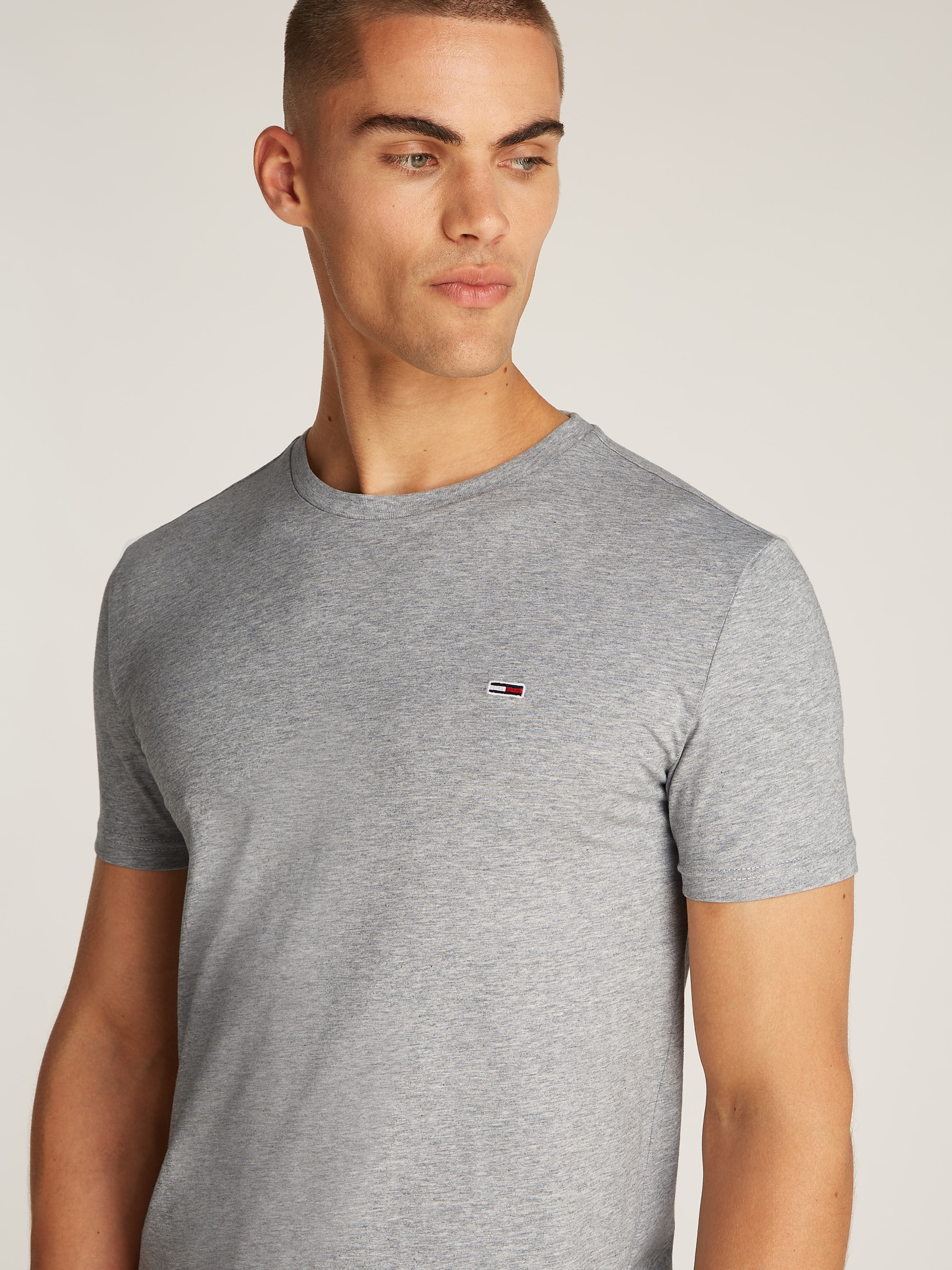 Tommy Jeans T-Shirt »TJM XSLIM JASPE HTR TEE EXT«, Mit Rundhalsausschnitt