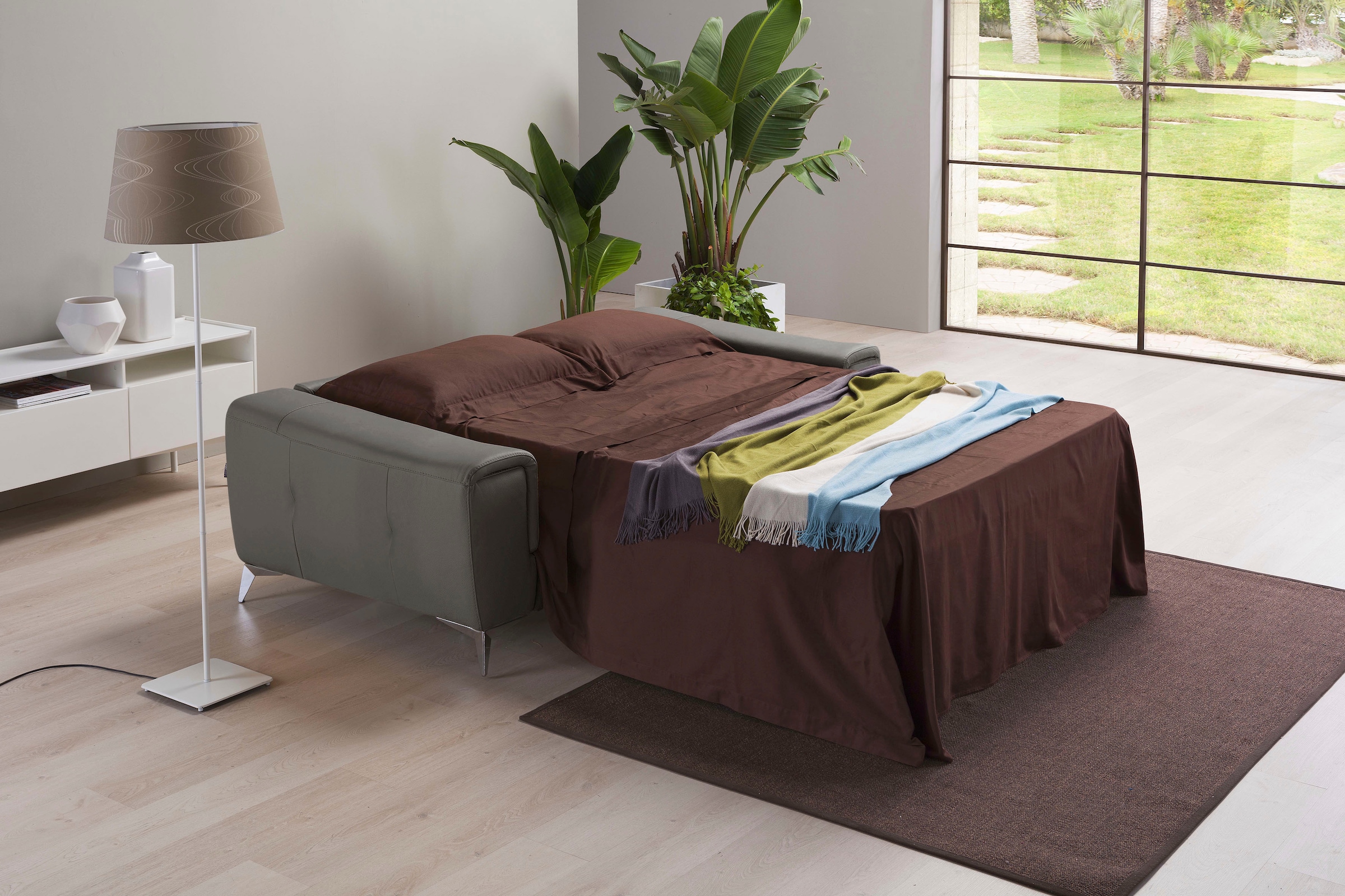 Egoitaliano Schlafsofa »Francine, Designsofa, Loungesofa mit Dauerschlaffunktion, Bettfunktion«, hochwertiger Metallbettrahmen & Matratze, Kopfteil manuell verstellbar