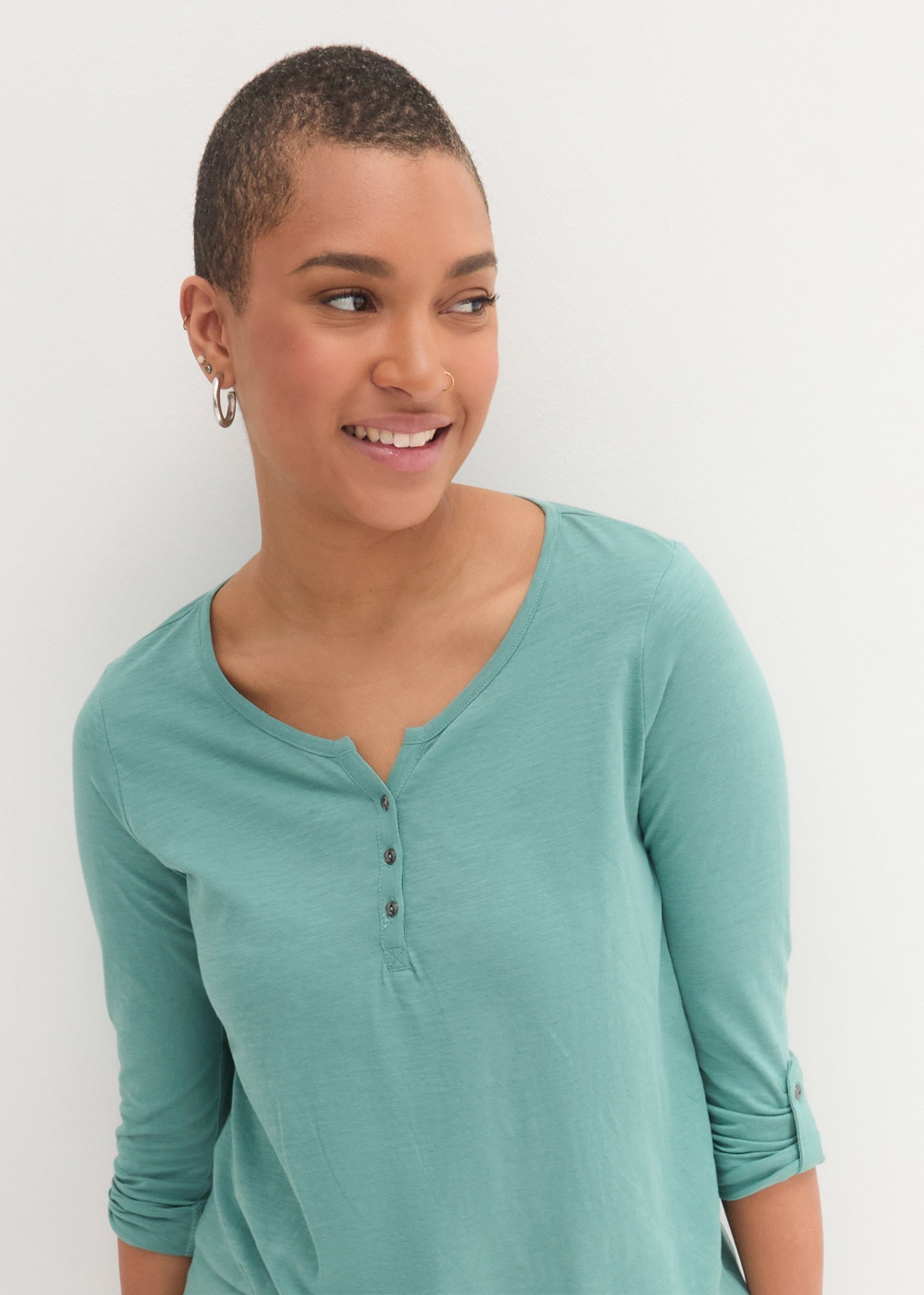 bonprix Langarmshirt 1 tlg. gerade Passform, Krempelärmel, Henley-Ausschnitt