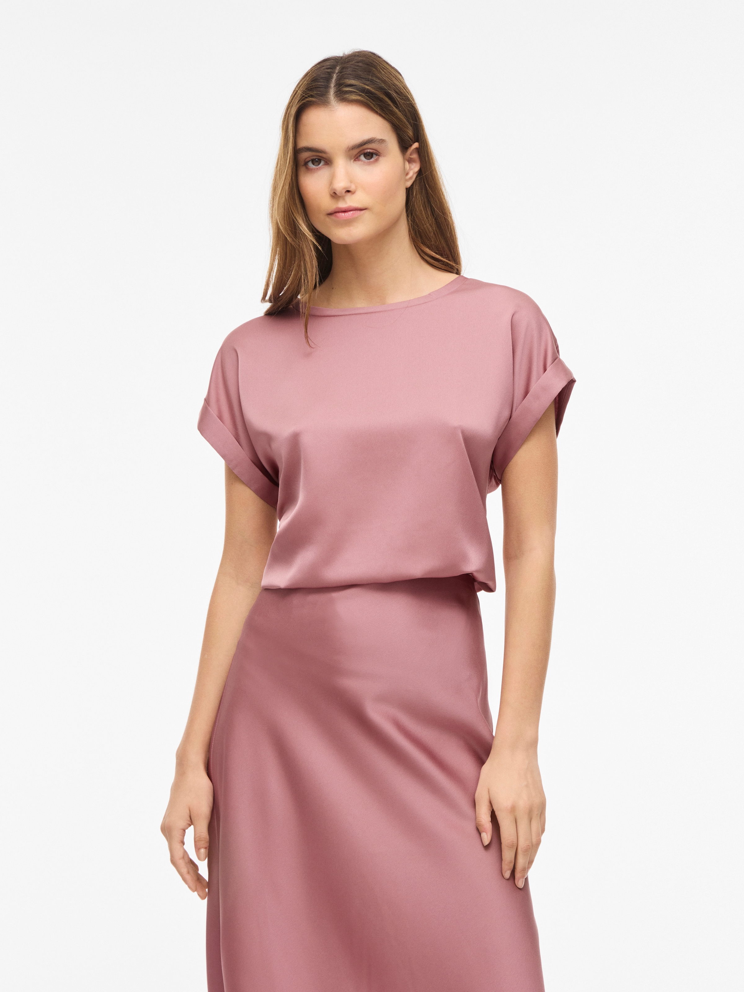 Image of Vila "VIELLETTE S/S SATIN TOP - NOOS" Kunstfaser, Satin, regular fit
