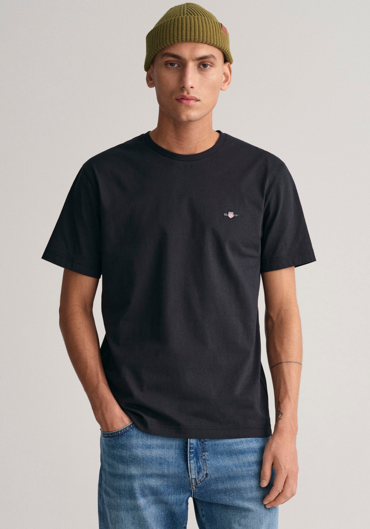 SHIELD ligne »REG T-Shirt Gant en Brust Logostickerei Acheter der auf mit T-SHIRT«, SS