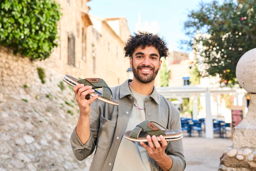 Rieker Pantolette  , chaussure d'été, chaussure de plage, mule, chausson avec fermeture velcro