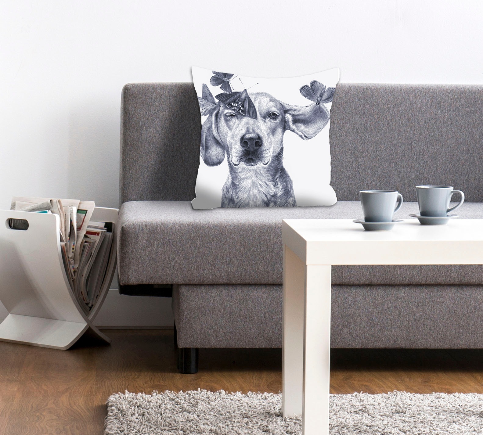 Image of queence Dekokissen "Buttercup" mit einem Hund und Schmetterlingen