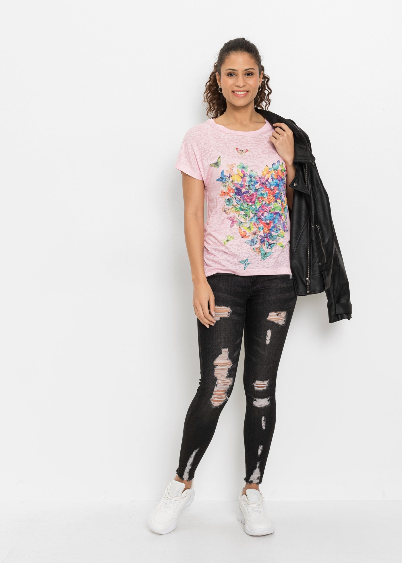 bonprix T-shirt 1 toller Materialmix, überschnittene Schultern, hinten länger