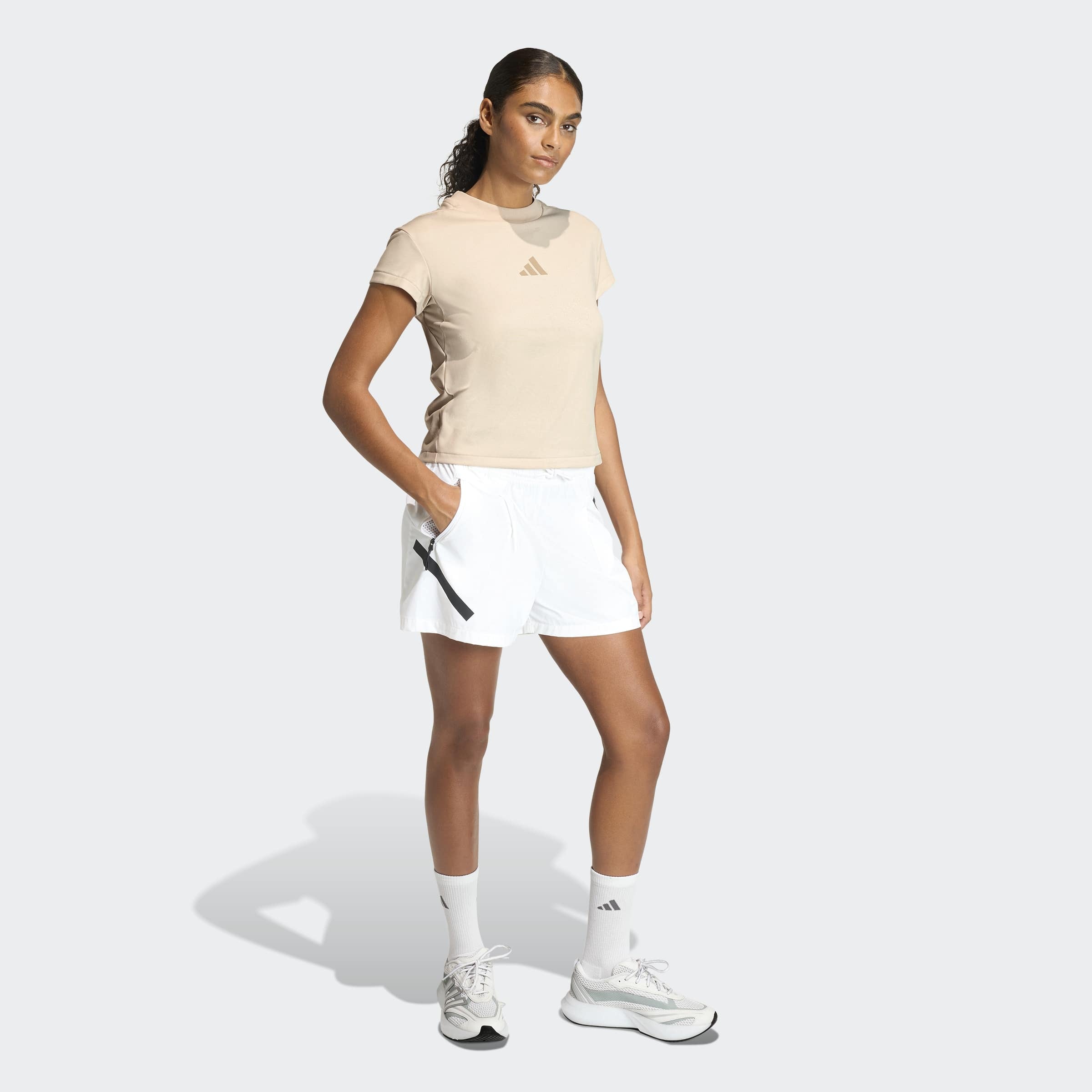 adidas Sportswear T-shirt »W Z.N.E. BB TEE« style sportif, sans fermeture, en polyester