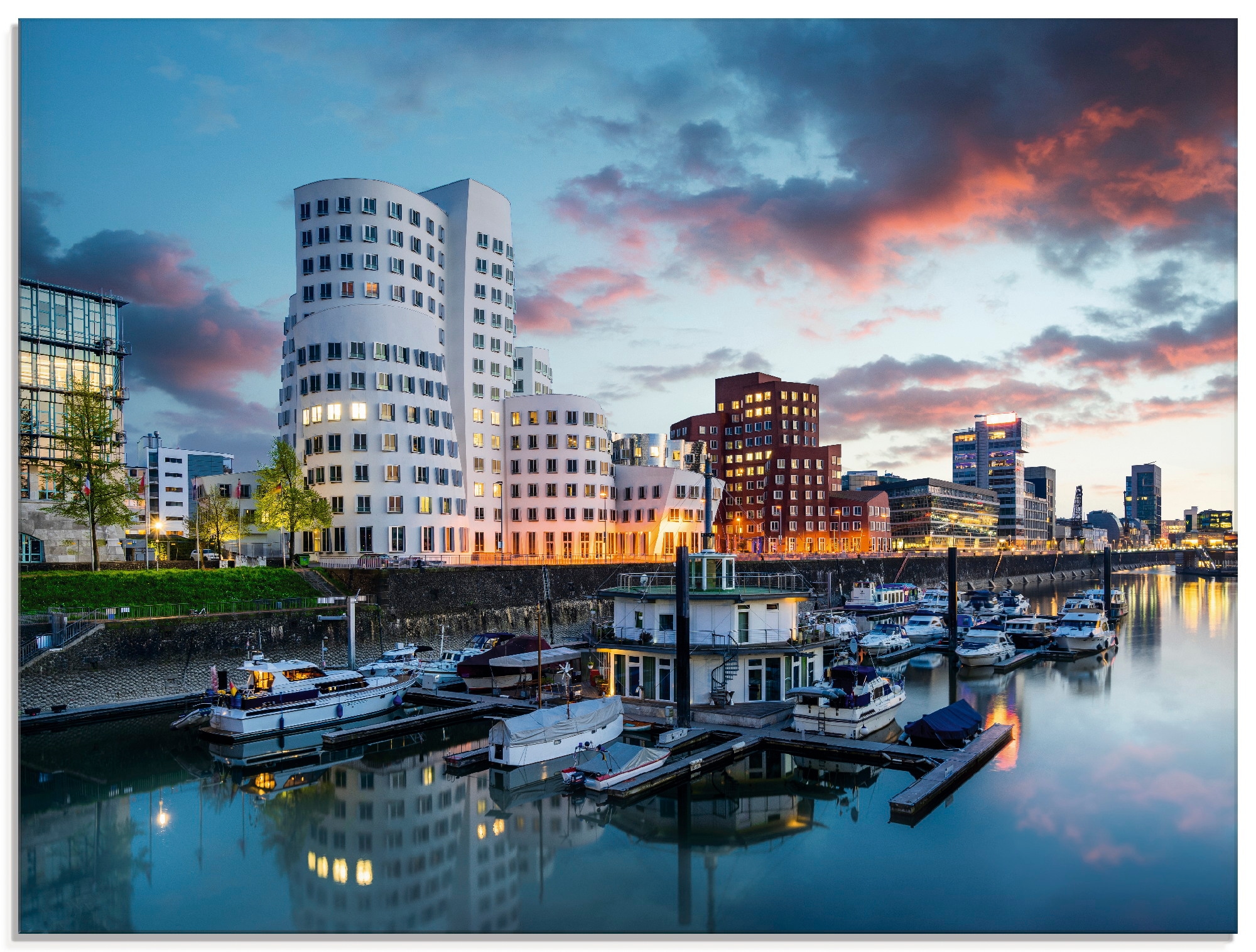 Image of Artland Glasbild "Düsseldorf Medienhafen" Deutschland 1 Stk. tlg. in verschiedenen Grössen