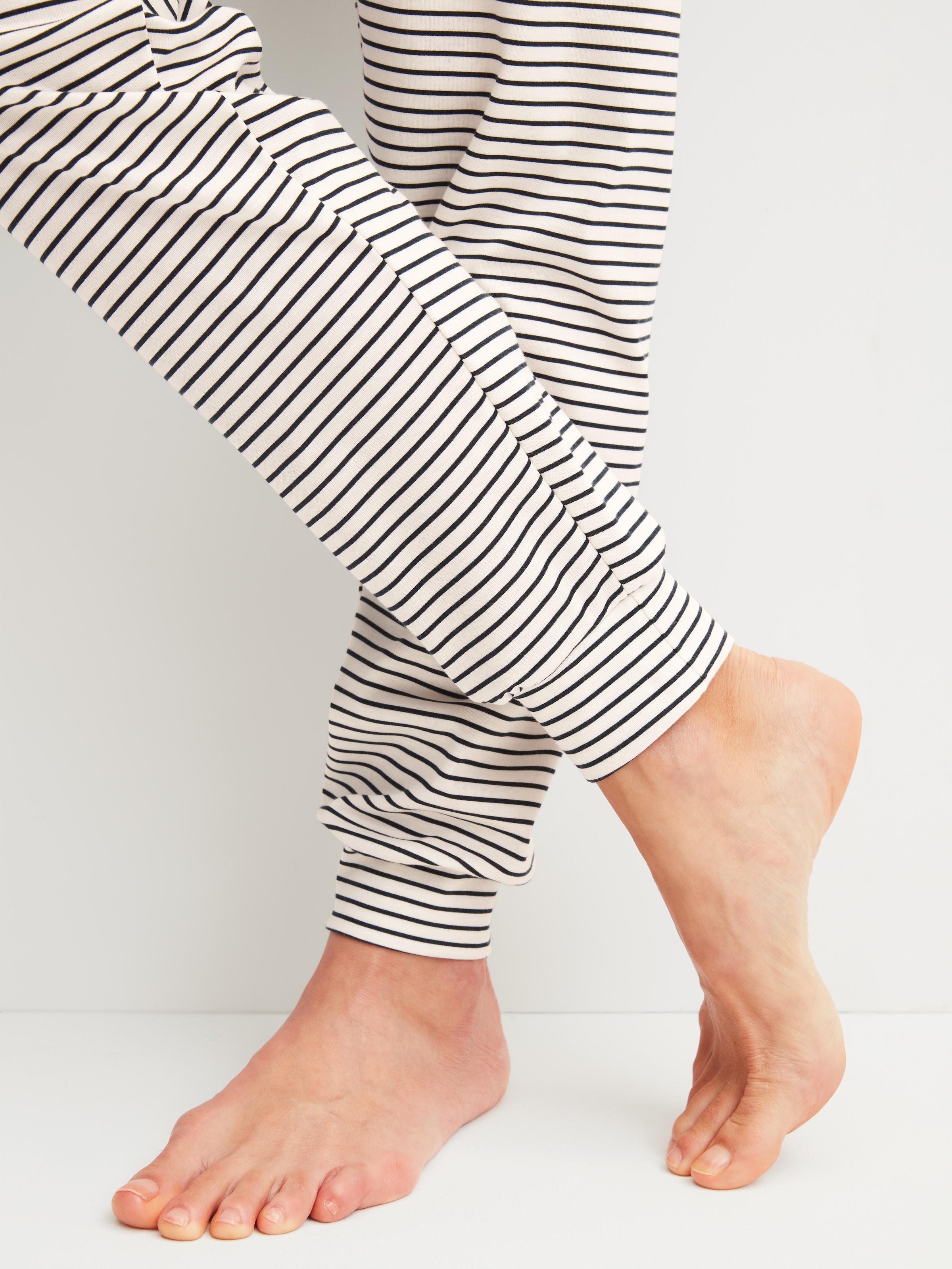 CALIDA Schlafanzug »Sweet Dreams« 2 tlg. Langarm, Rundhals, Interlock-Qualität, weich, bequem