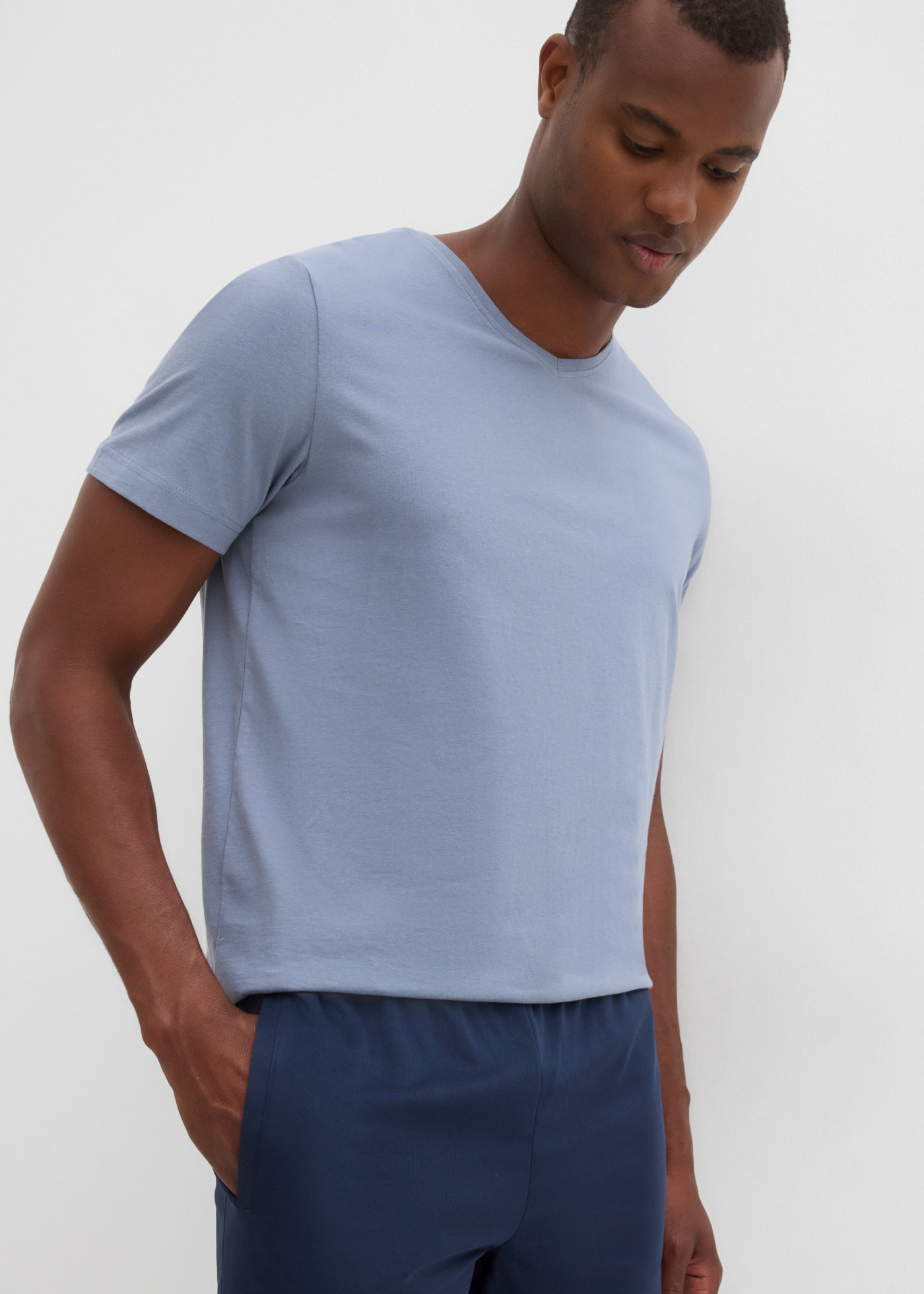 bonprix Short  en polyester, séchage rapide, coupe régulière