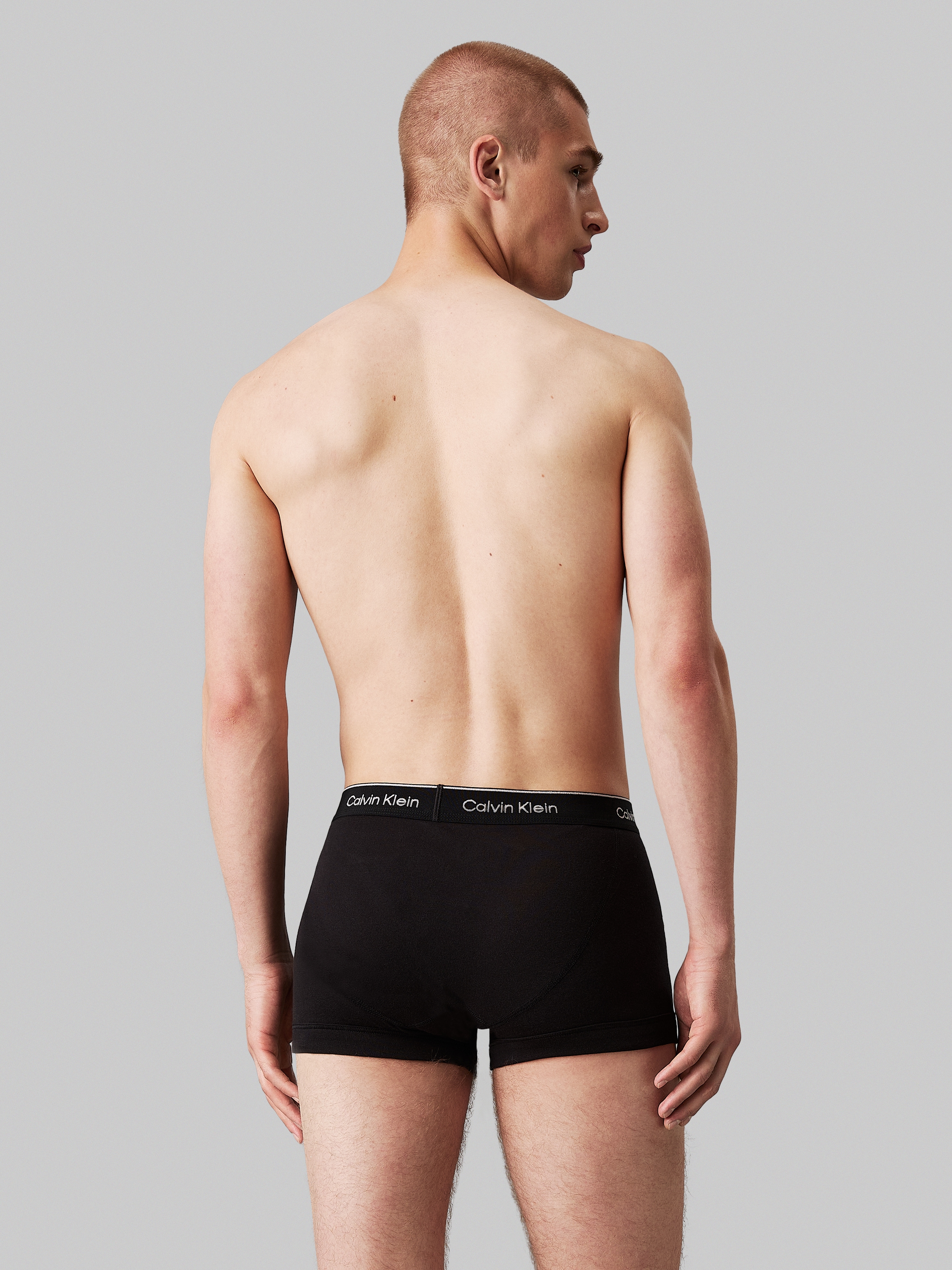 Calvin Klein Underwear Boxershorts »TRUNK 3PK«, (Packung, 3er-Pack), mit Logo-Elastikbund