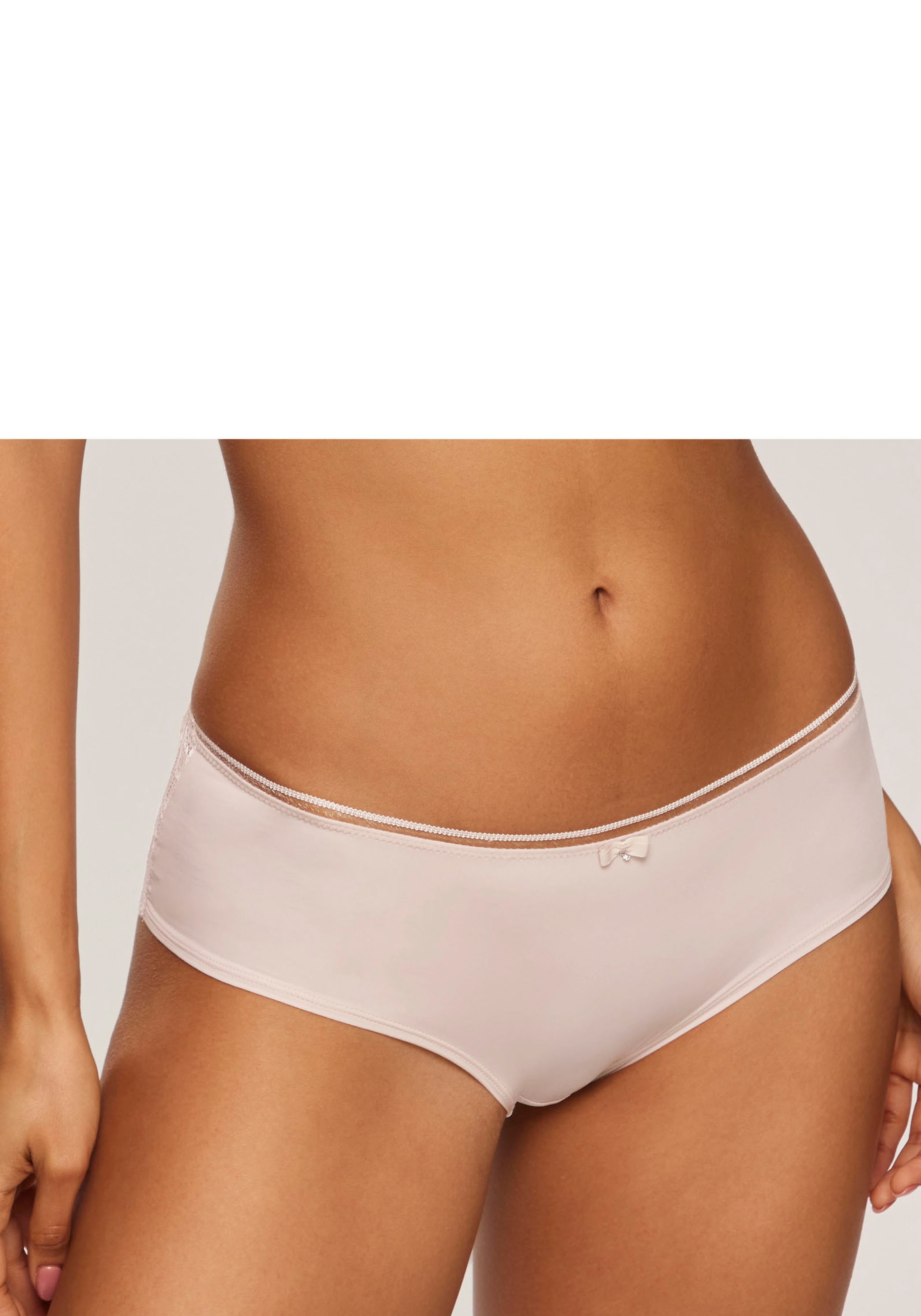 Image of LASCANA Panty "Tiziana" aus dekorativer Spitze & weichem Microtouch-Material