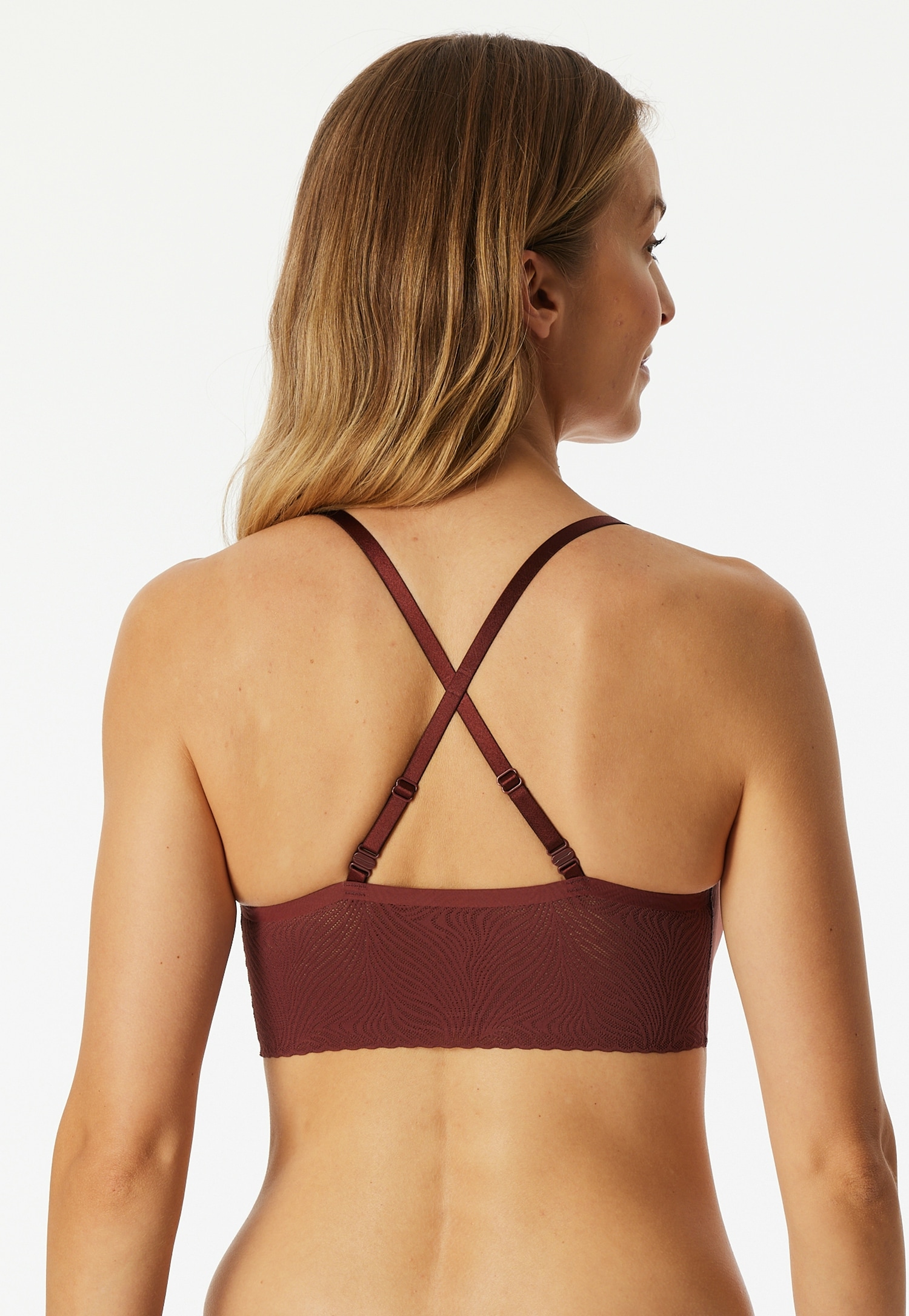 Schiesser Bustier »Invisible Soft Lace« herausnehmbare Pads, V-Ausschnitt, Spitze vorn, Lasercut-Abschlüsse