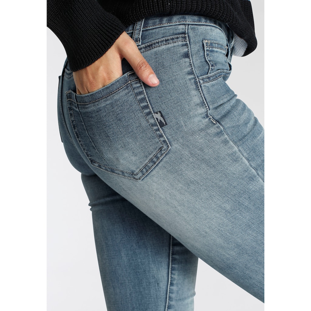 Arizona Skinny-fit-Jeans »Ultra-Stretch, sehr bequem, gut zu kombinieren«