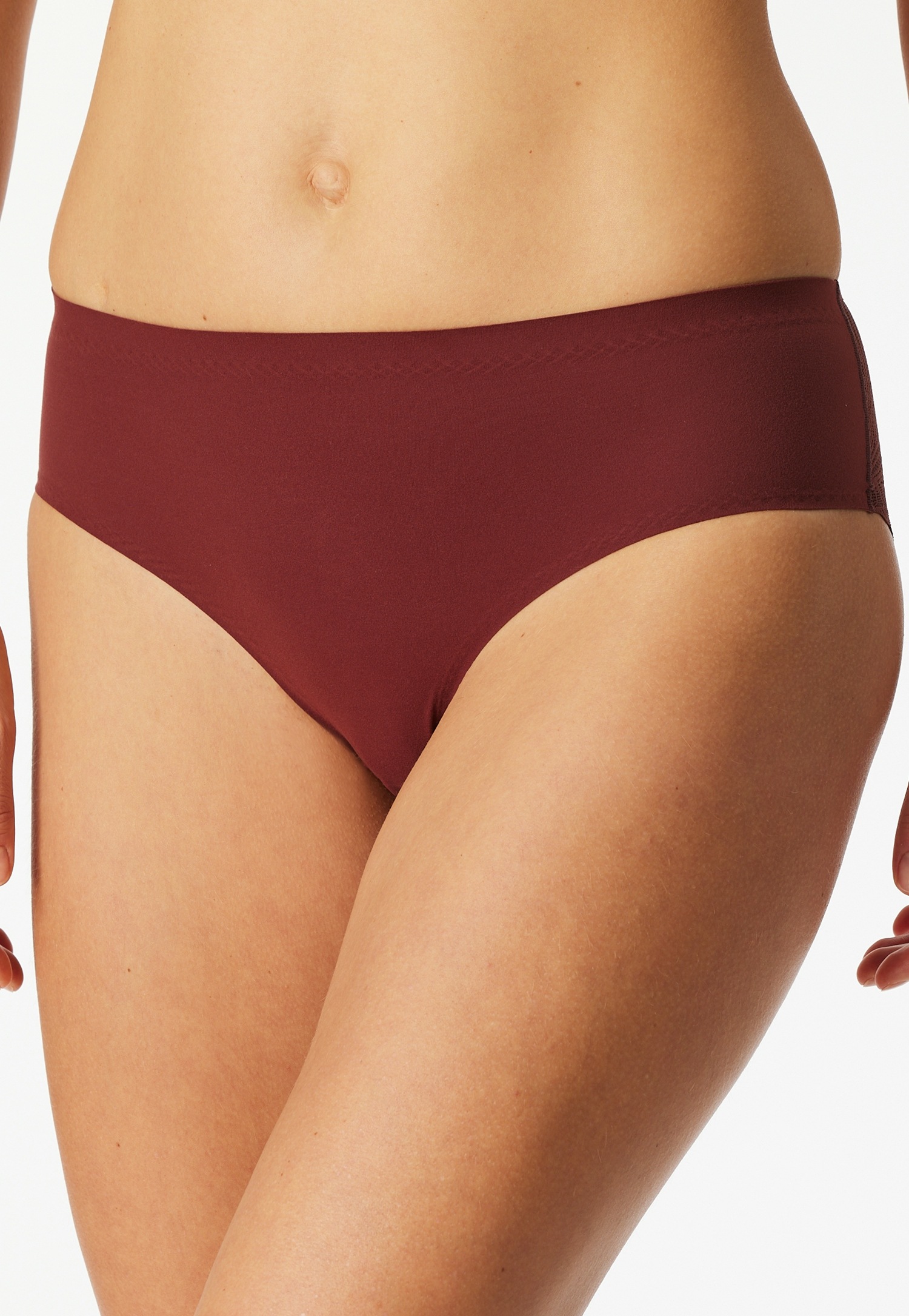 Image of Schiesser Tai-Slip "Invisible Soft Lace" 0, Single Jersey, Lasercut-Abschlüsse, Spitzeneinsatz hinten