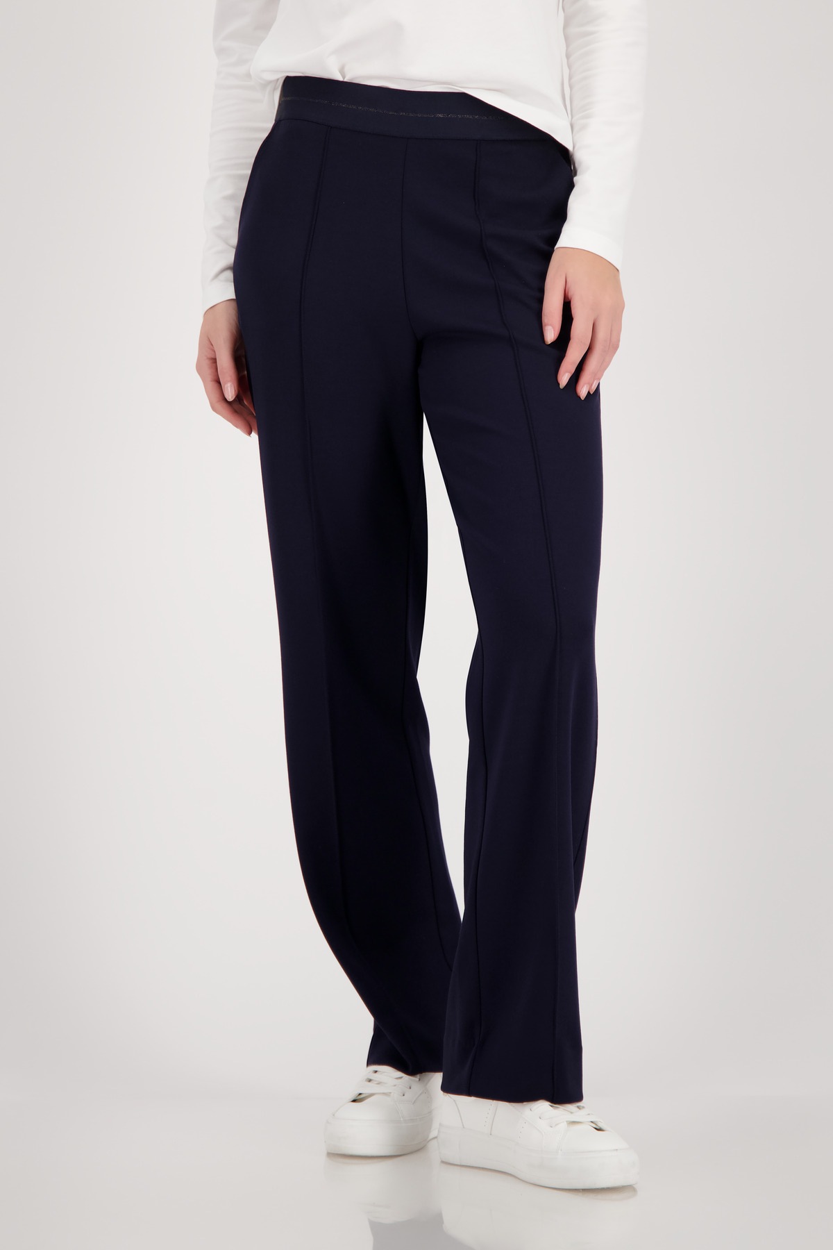 Image of Monari Jogger Pants "Basic Lurex" elastischer Bund mit Glitzerstreifen, Straight Fit
