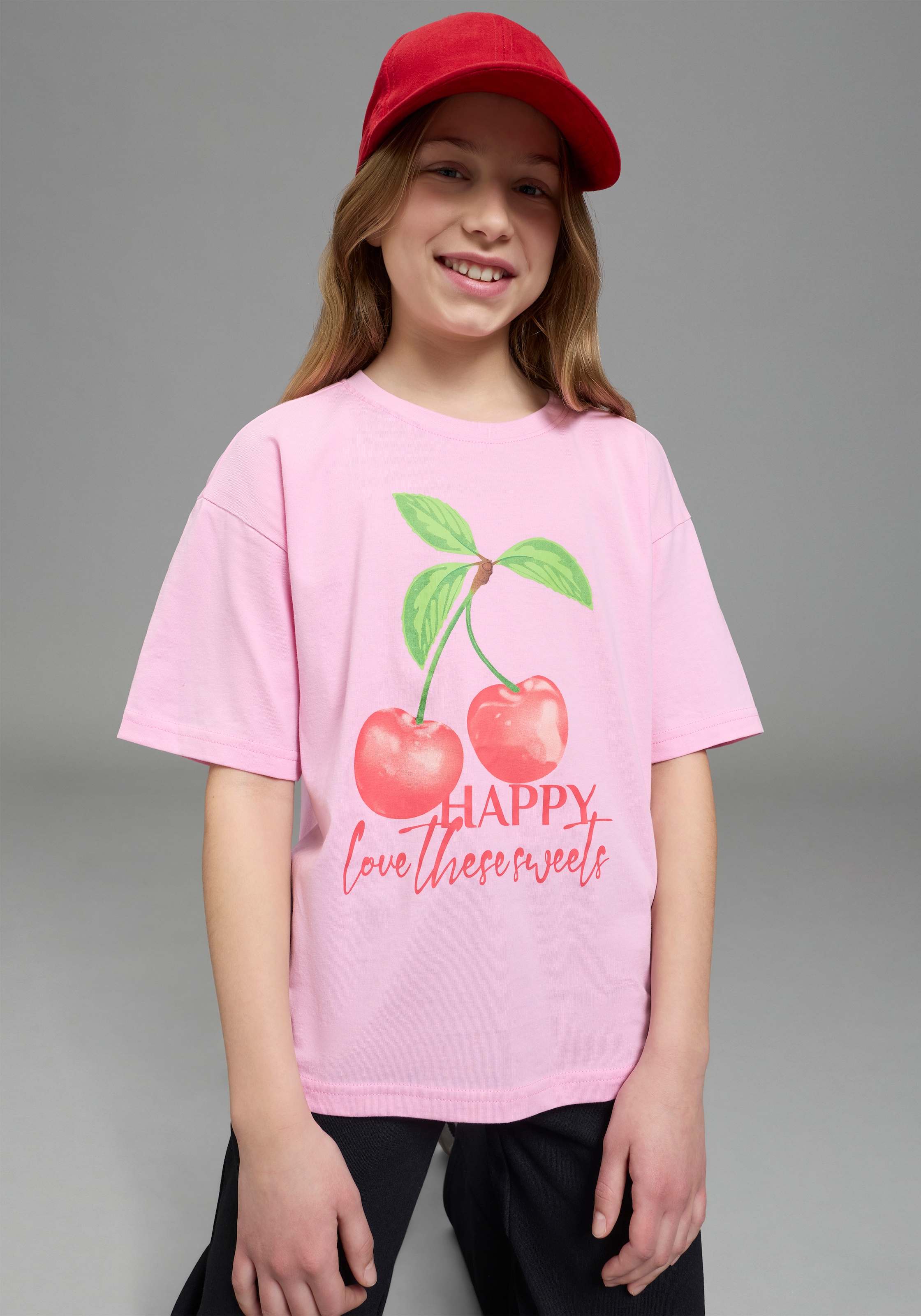 Image of KIDSWORLD T-Shirt "Shirt mit Kirschen-Print" lässige Passform, Kurzarm, bedruckt, aus Baumwolle