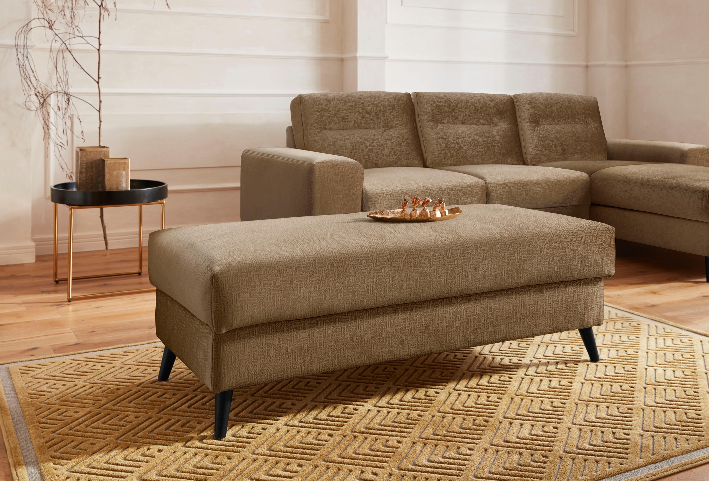 Image of Guido Maria Kretschmer Home&Living Hocker »Train Ecclair« bei Ackermann Versand Schweiz