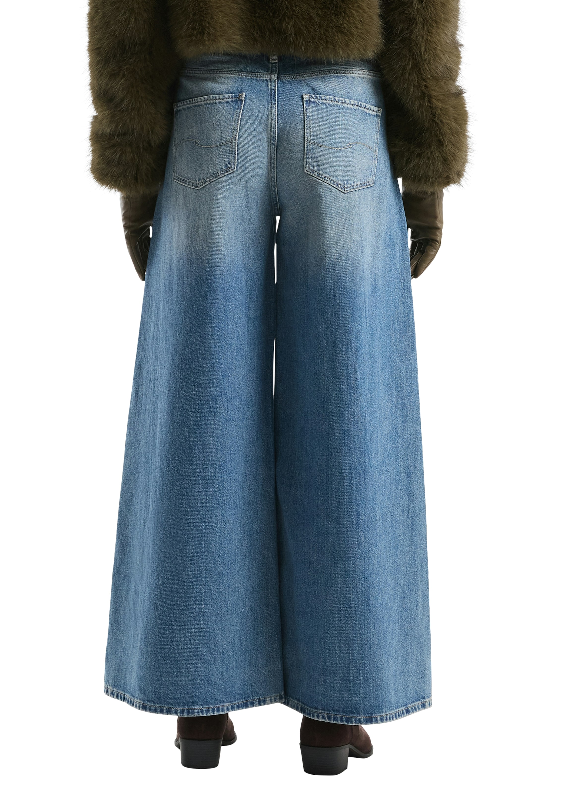 QS Weite Jeans , im Five-Pocket Style
