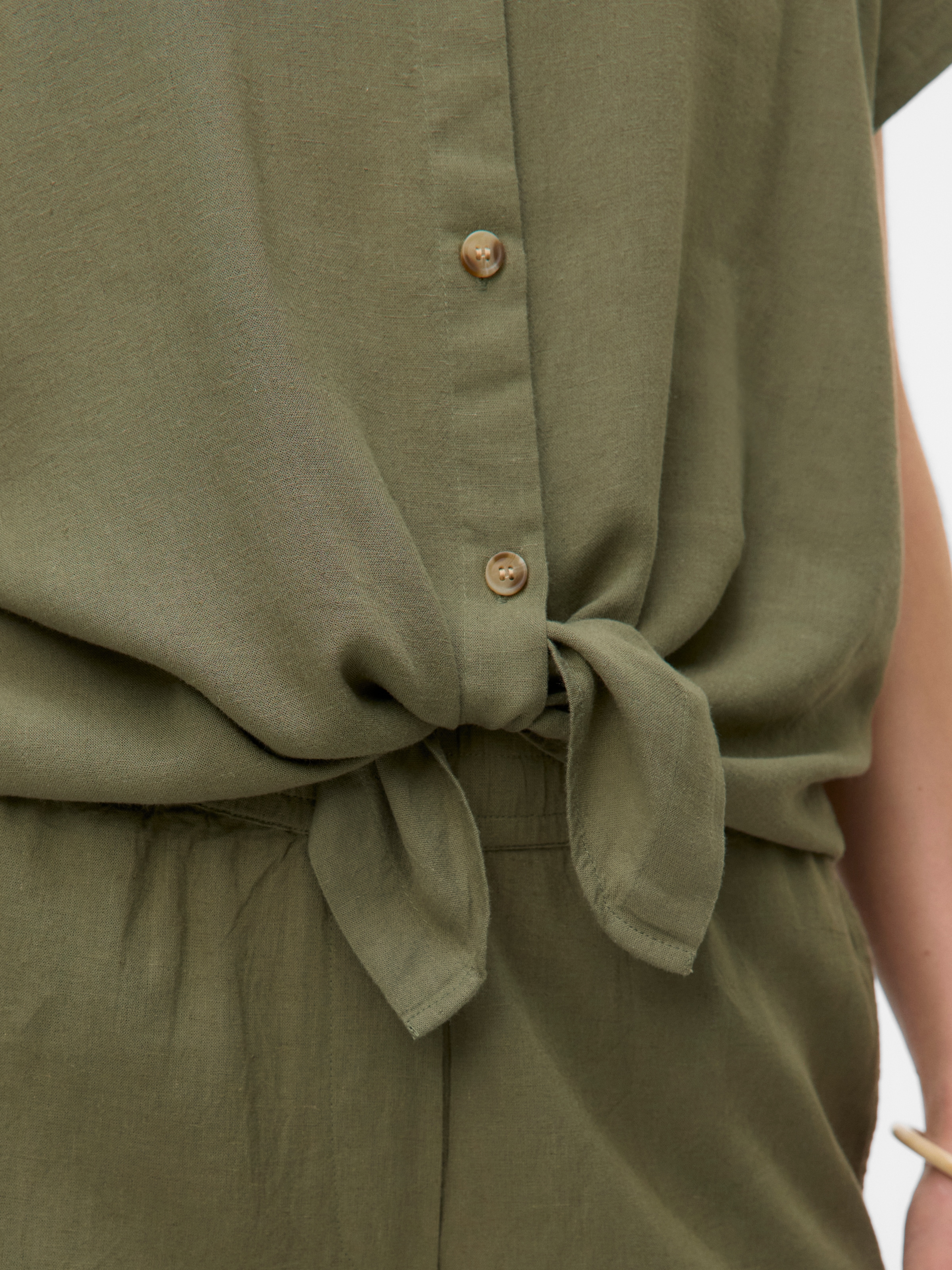 Vero Moda Kurzarmbluse »VMTHEA SS TIE SHIRT WVN NOOS«