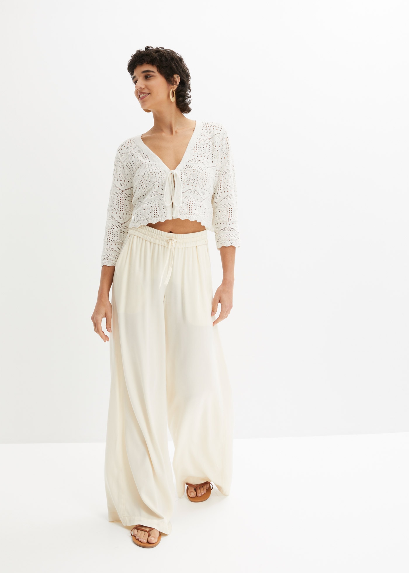bonprix Ajourstrickjacke »Ajour-Bolero« bequeme Passform, 3/4-Ärmel, Ajour-Bolero