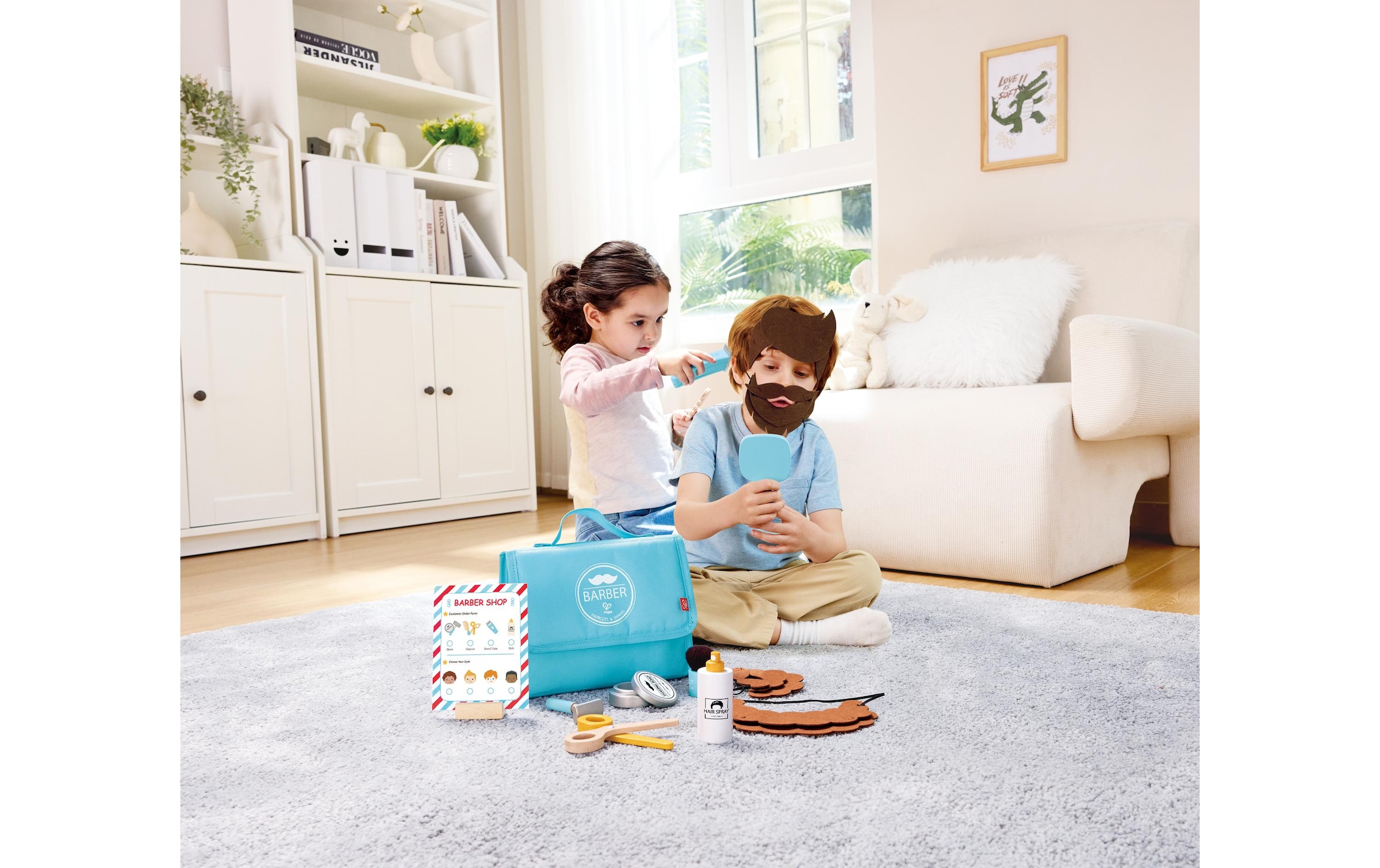 Hape Spielzeug-Frisierkoffer