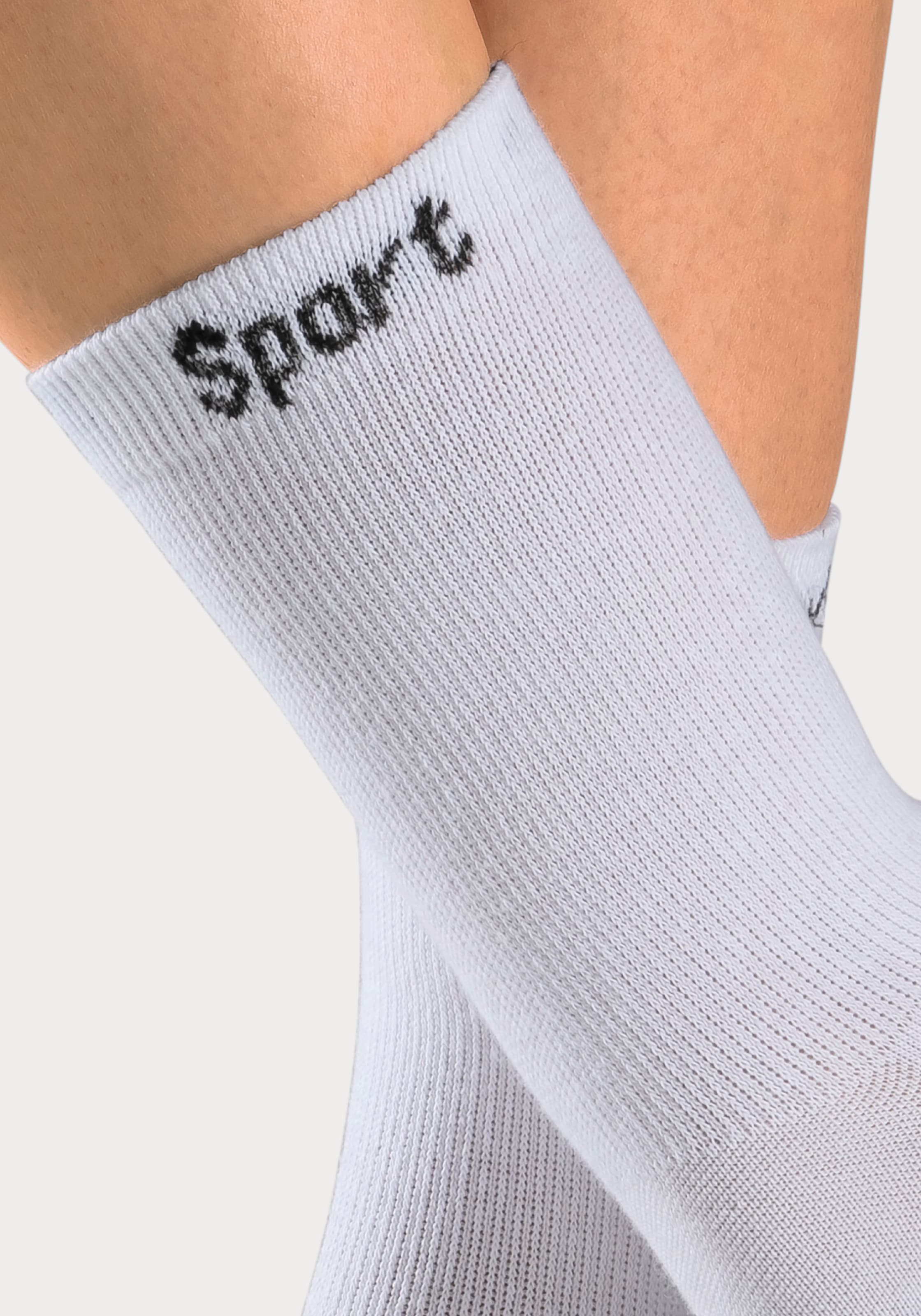 Bench. Sportsocken, (Packung, 6 Paar), mit antibakterieller Feuchtigkeitsregulierung