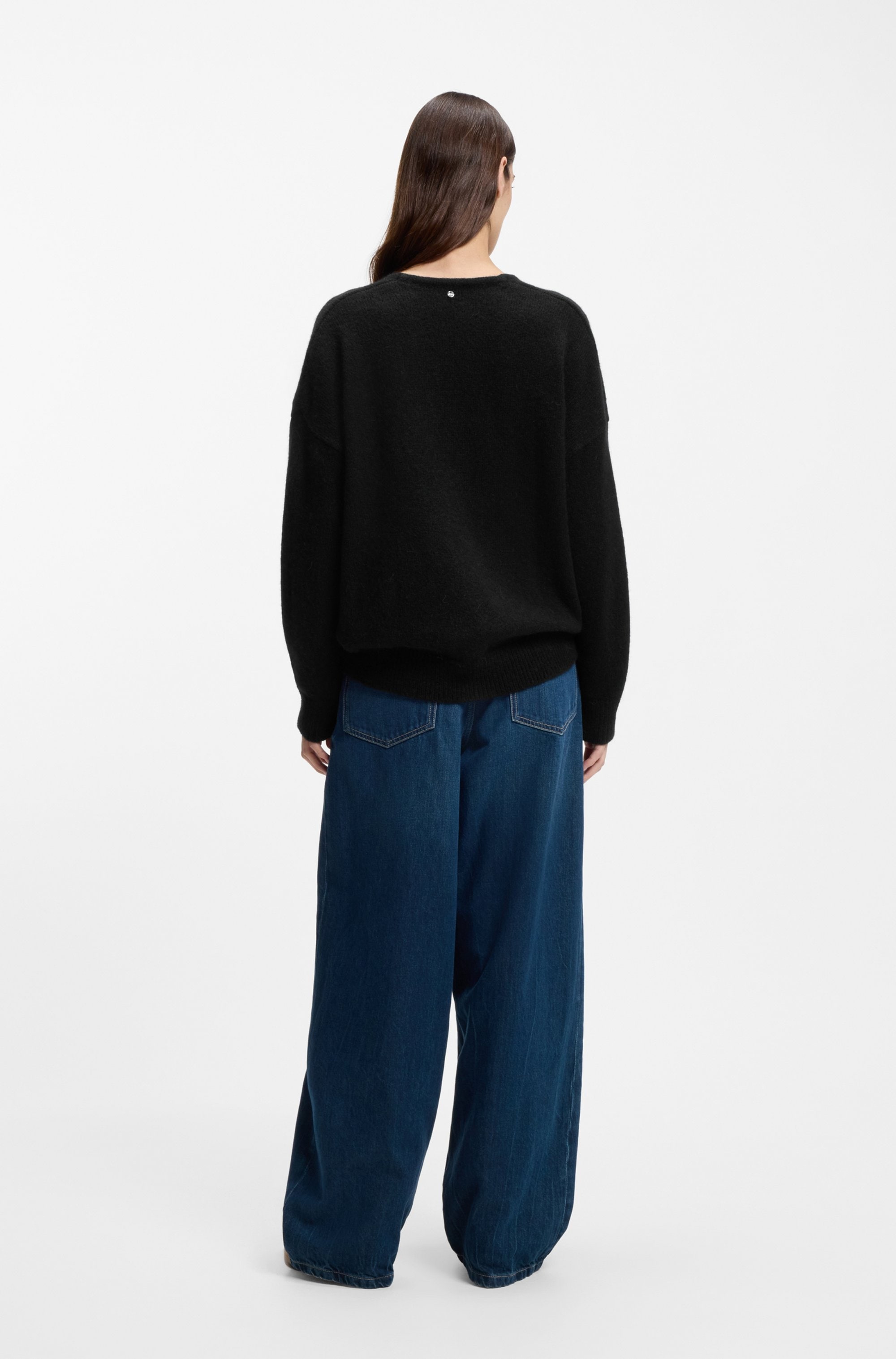 BOSS ORANGE Strickpullover »Fondyssa Premium Damenmode« im Relaxed Fit, V-Ausschnitt