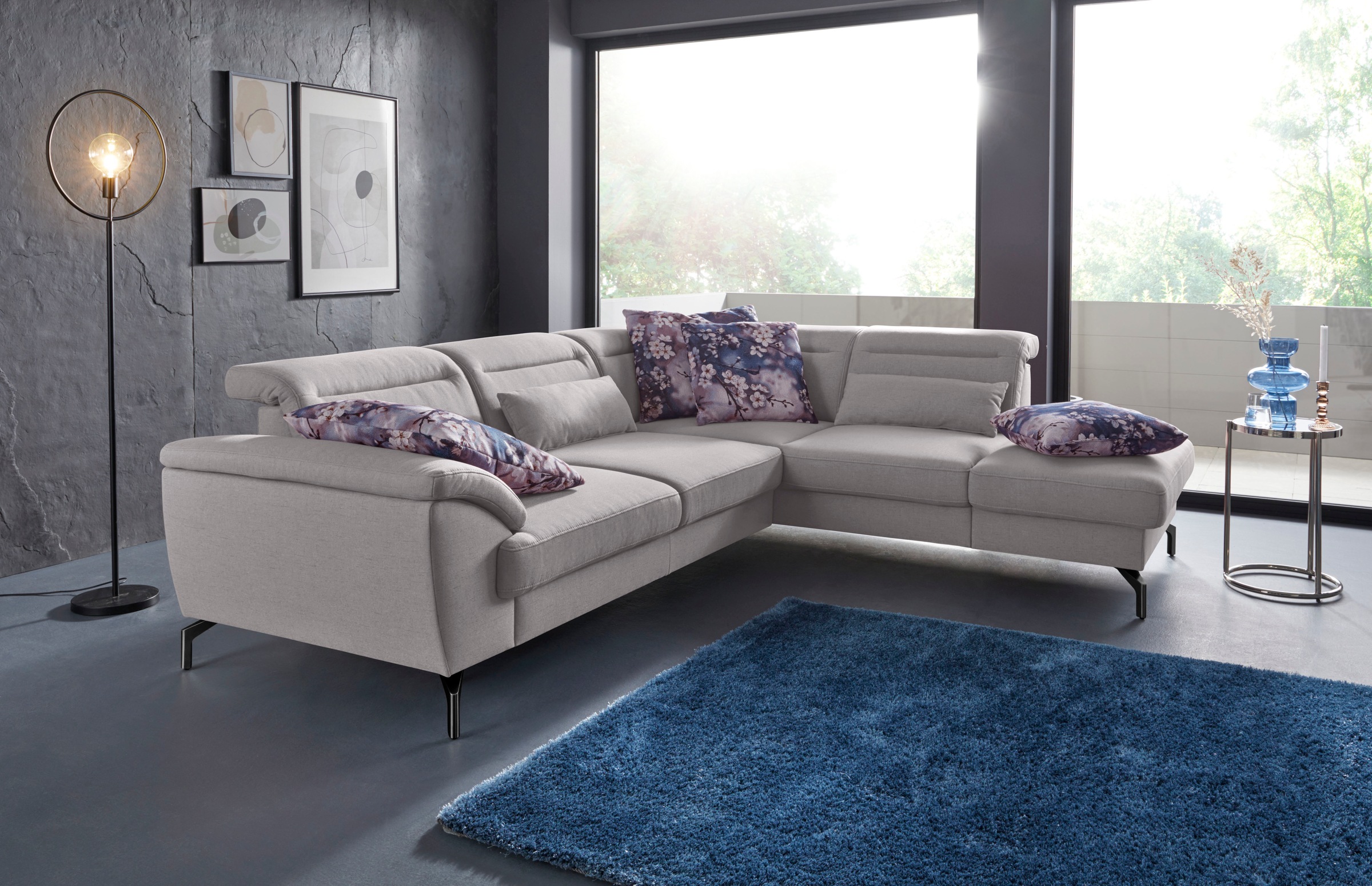 sit&more Ecksofa »Percy L-Form«, 15 cm Fusshöhe, Sitztiefenverstellung, wahlweise in 2 Fussfarben