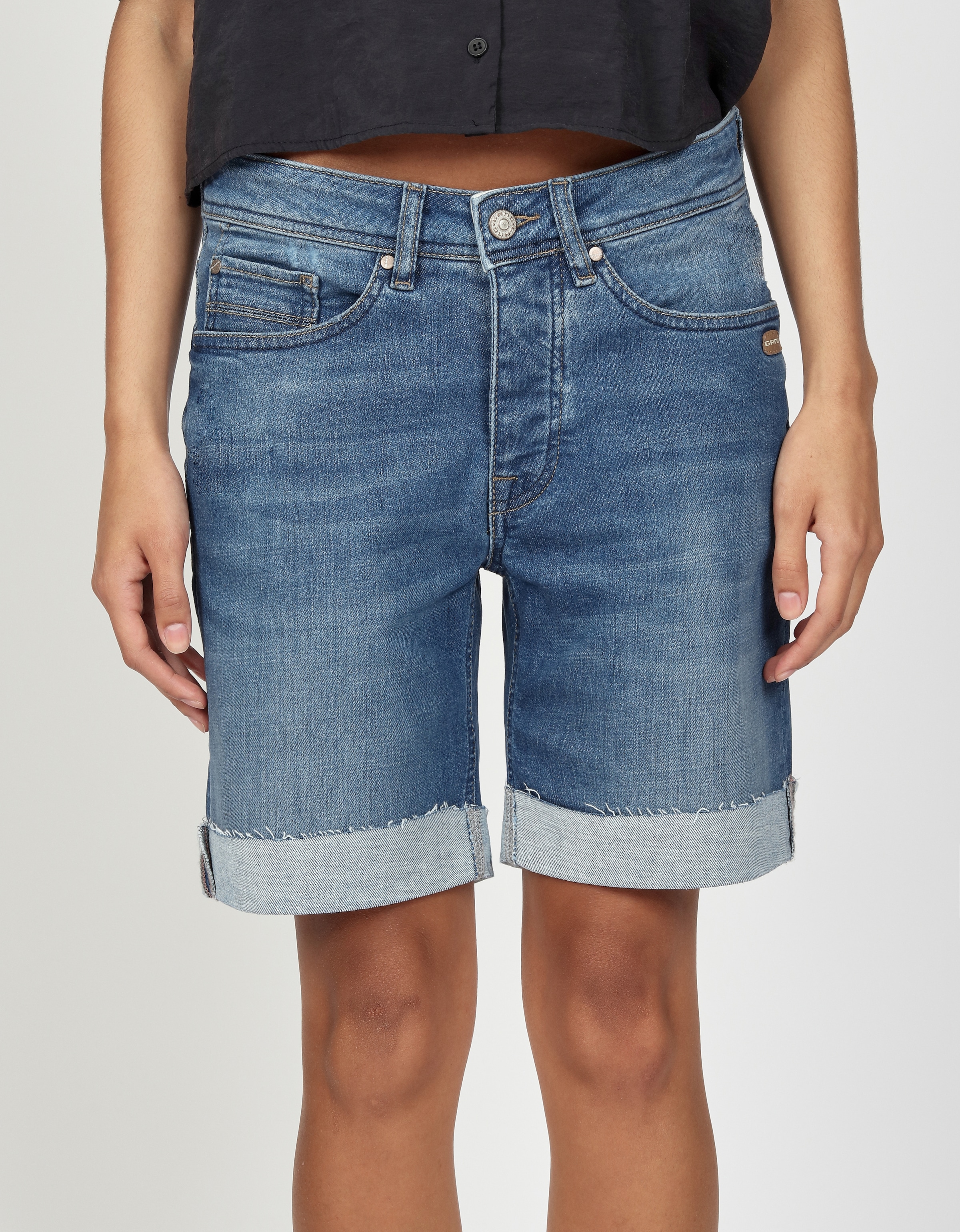 GANG Pantalon boyfriend »94NICA SHORTS«  mit offener Kante und Umschlagsaum