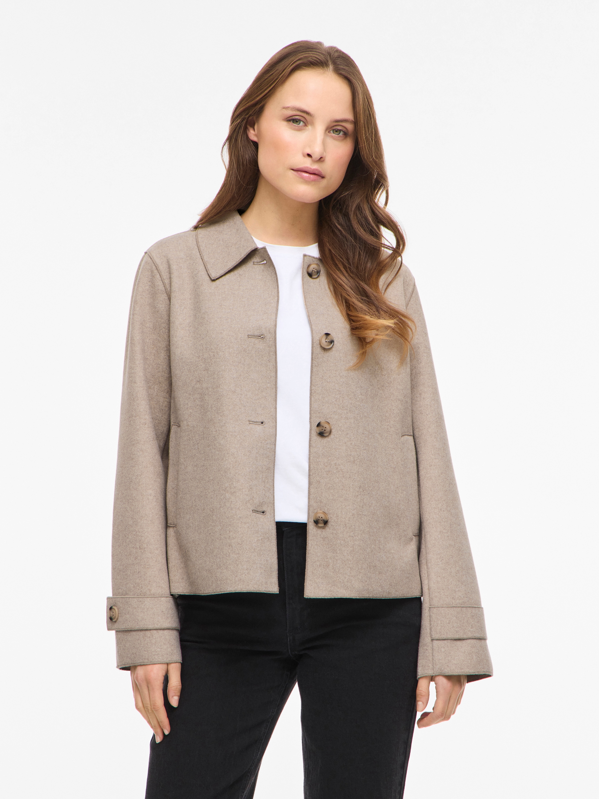 Image of Vila Kurzjacke "VIJUICE L/S SHORT JACKET - NOOS"