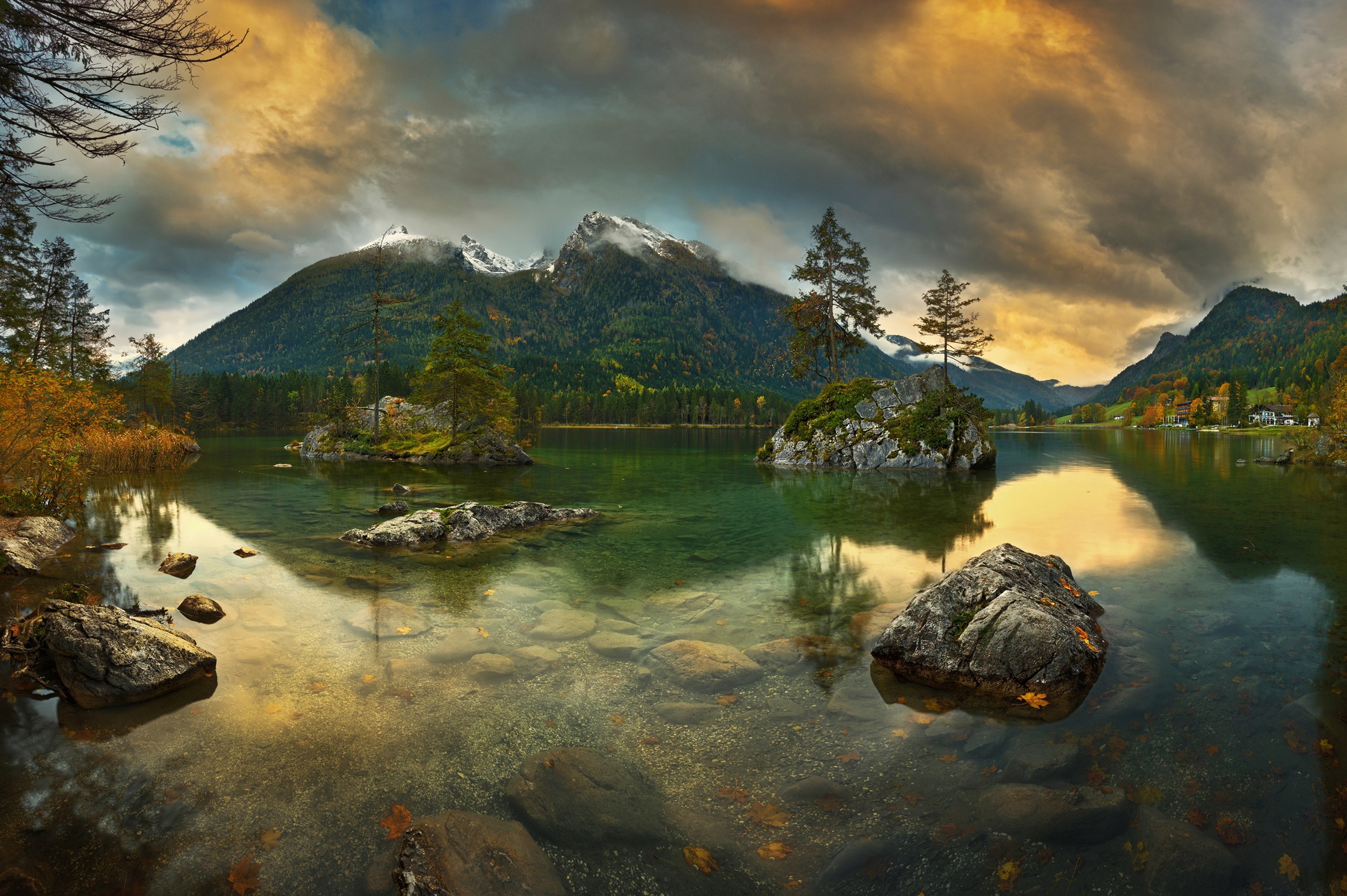 Image of Papermoon Fototapete »Photo-Art KRZYSZTOF BROWKO, HINTERSEE«, Vliestapete, hochwertiger Digitaldruck, inklusive Kleister bei Ackermann Versand Schweiz