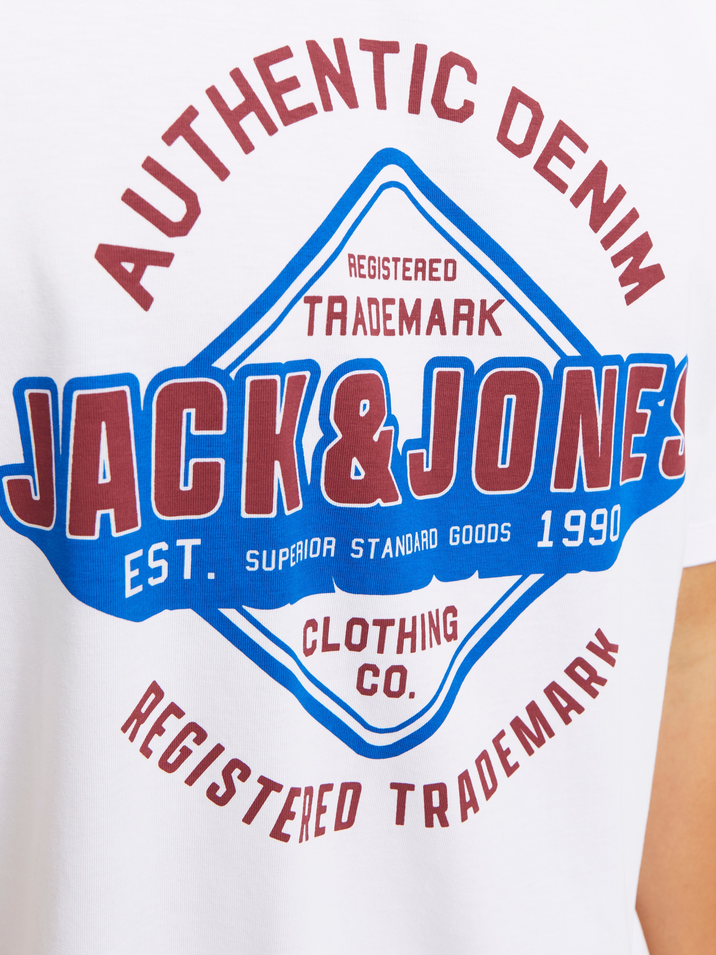 Jack & Jones Rundhalsshirt »JJELOGO TEE SS O-NECK 2 COL SS25 SN«, mit Logo Print